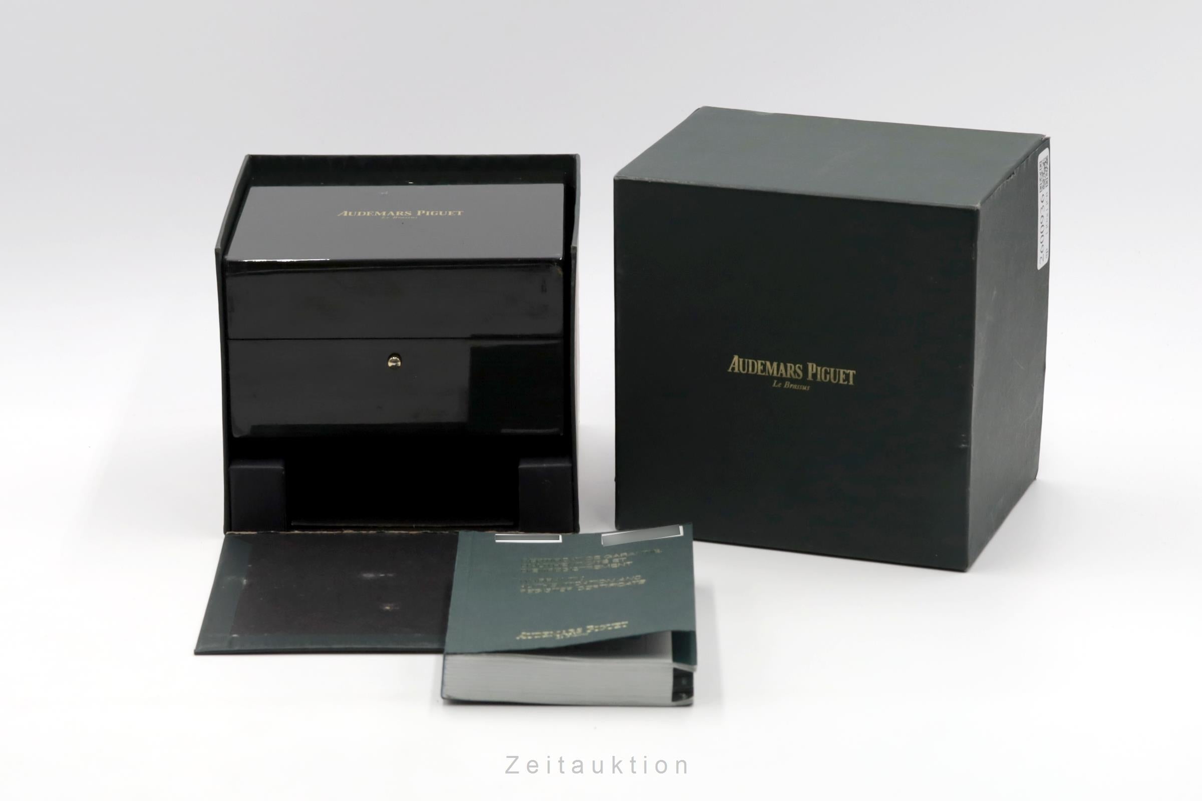 Audemars Piguet Royal Oak Offshore Diver Stahl Ref. 15710ST.OO.A002CA.02 B&P [2600936]