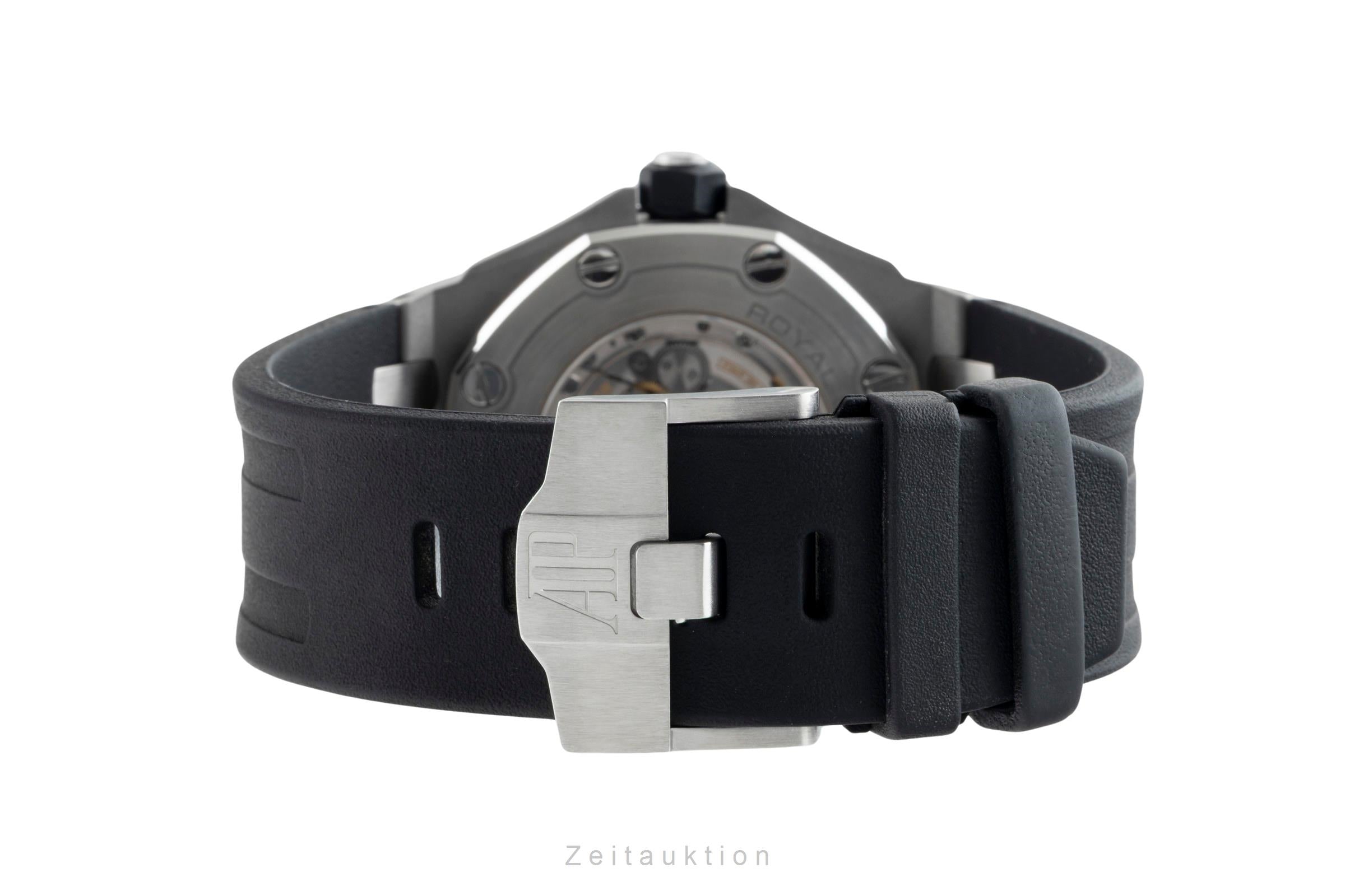 Audemars Piguet Royal Oak Offshore Diver Stahl Ref. 15710ST.OO.A002CA.02 B&P [2600936]