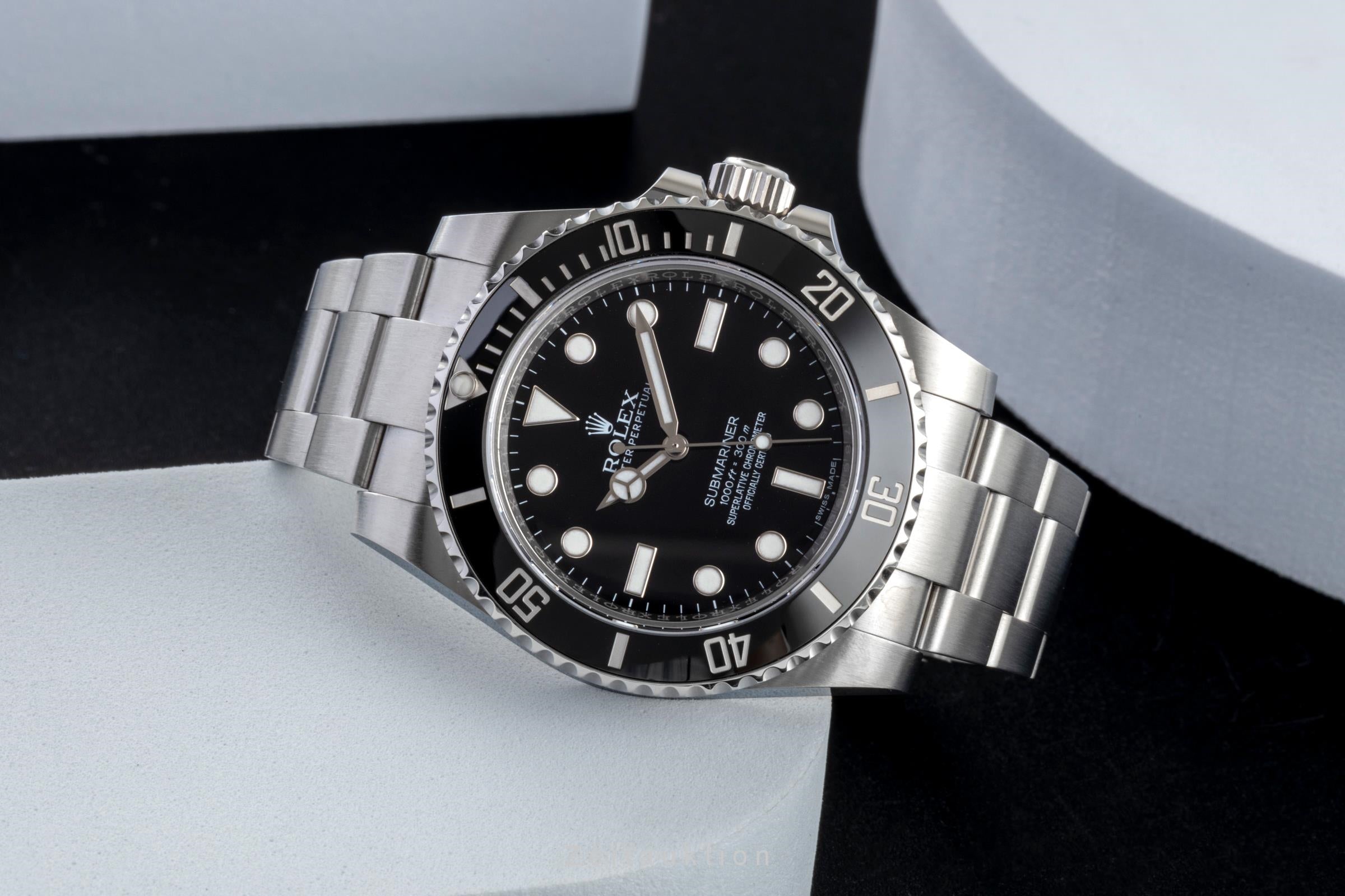 Rolex Submariner No Date Stahl Automatik Herrenuhr Ref. 114060  [2601000]