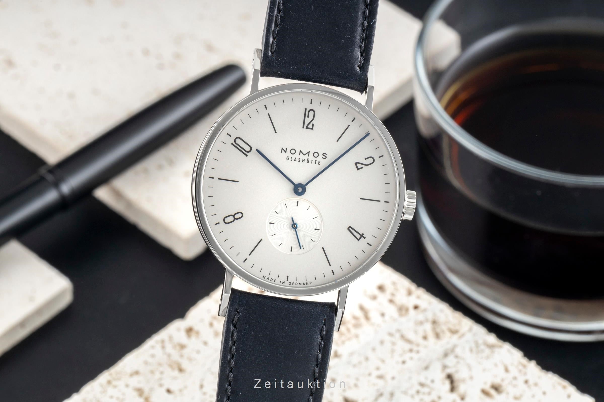 Nomos Glashütte Tangente 38 Stahl Handaufzug Herrenuhr Ref. 165 B&P 2022 [2601033]