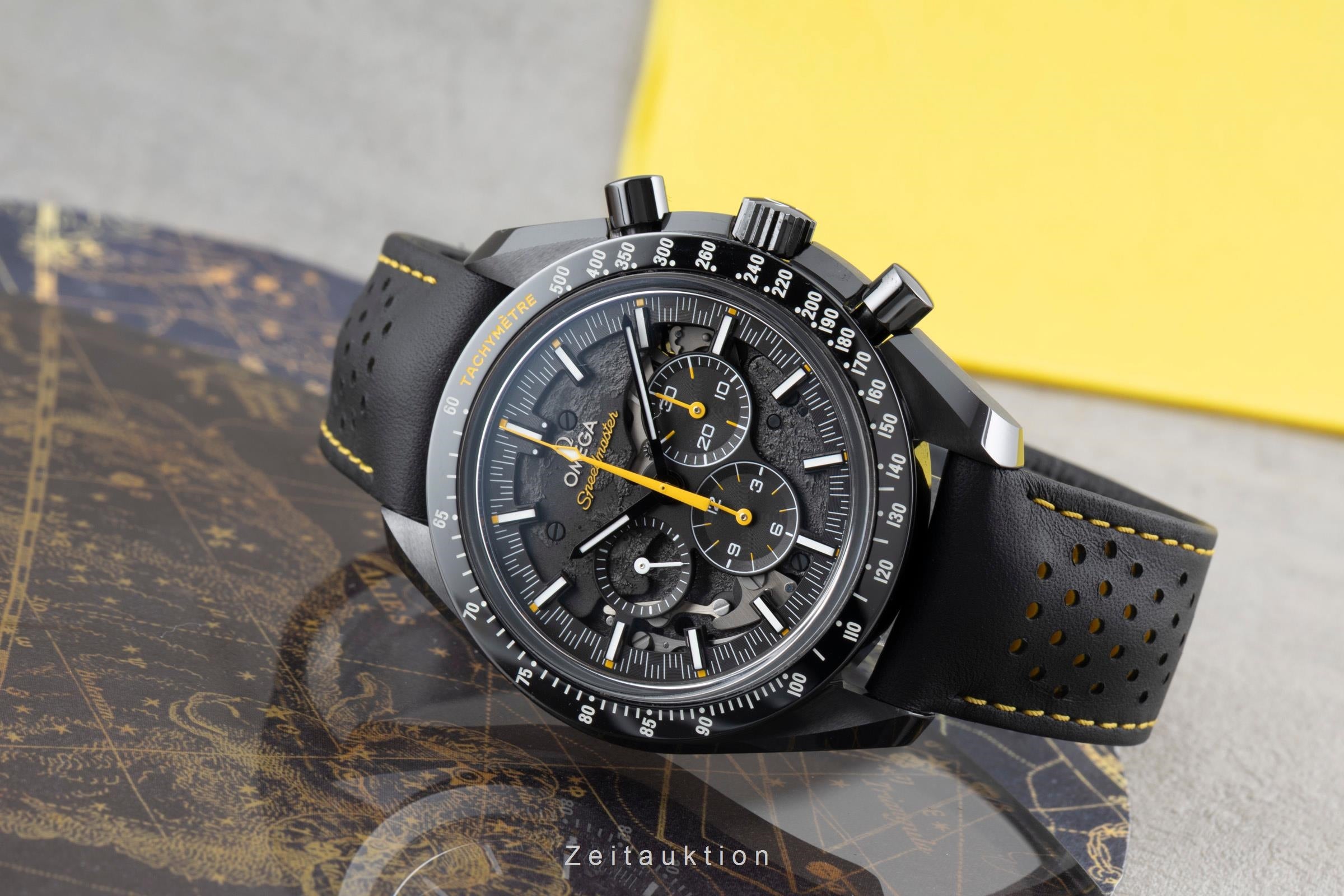 Omega Speedmaster Dark Side Of The Moon Apollo 311.92.44.30.01.001 NP: 11700,- € [2601035]