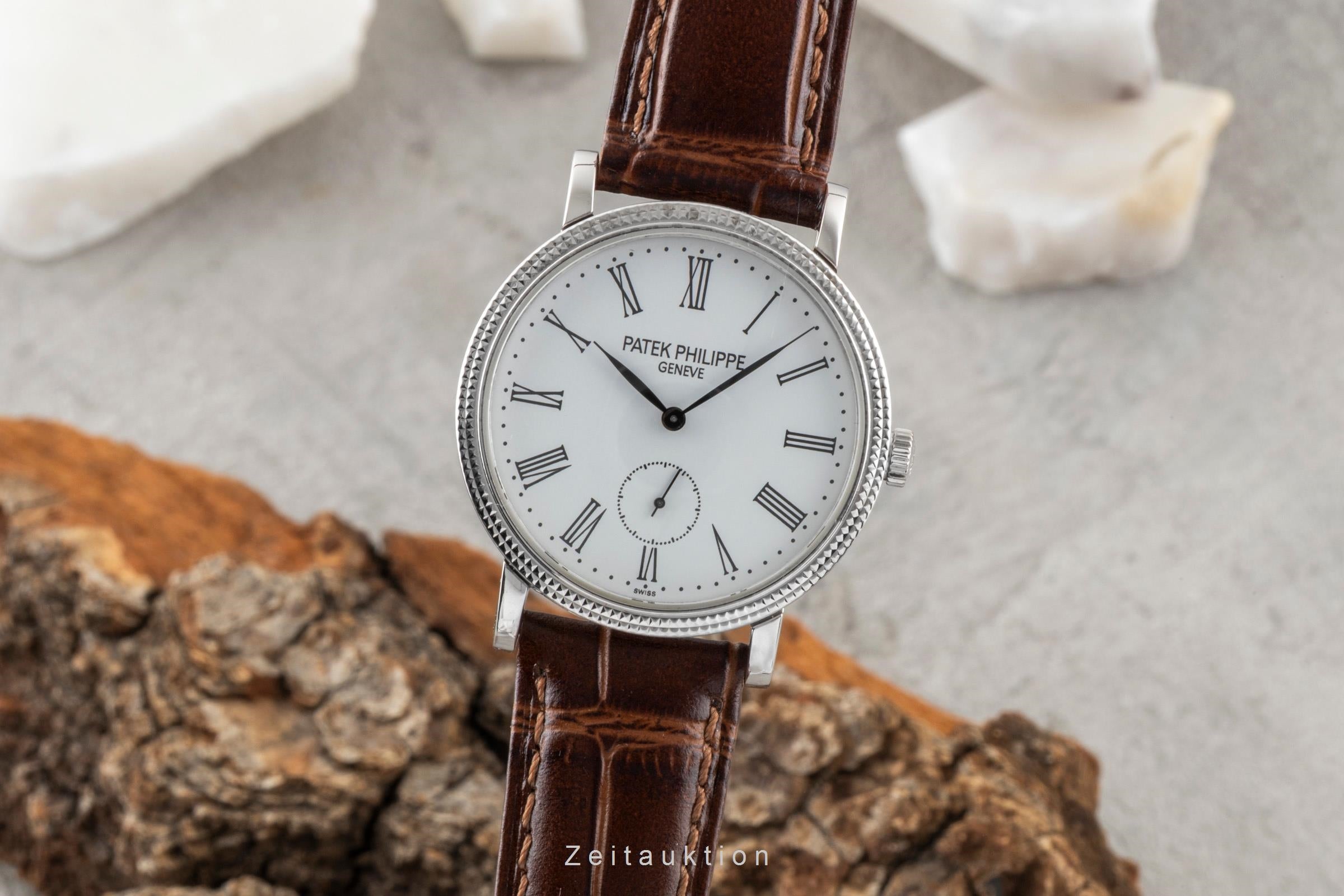 Patek Philippe Calatrava oro blanco de 18 quilates cuerda manual unisex 7119/1  [2601045]