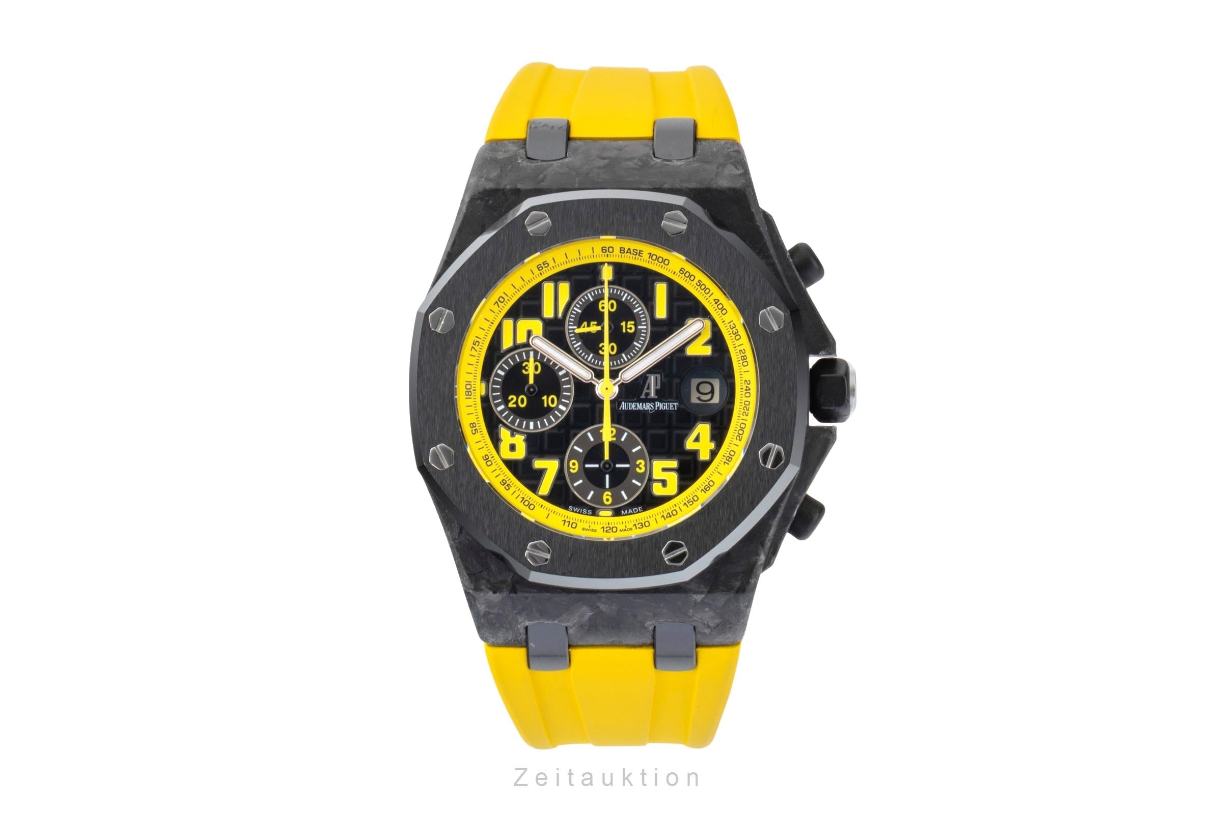 Audemars Piguet Royal Oak "Bumble Bee" Chronograph Carbon Ref. 26176FO  [2601046]