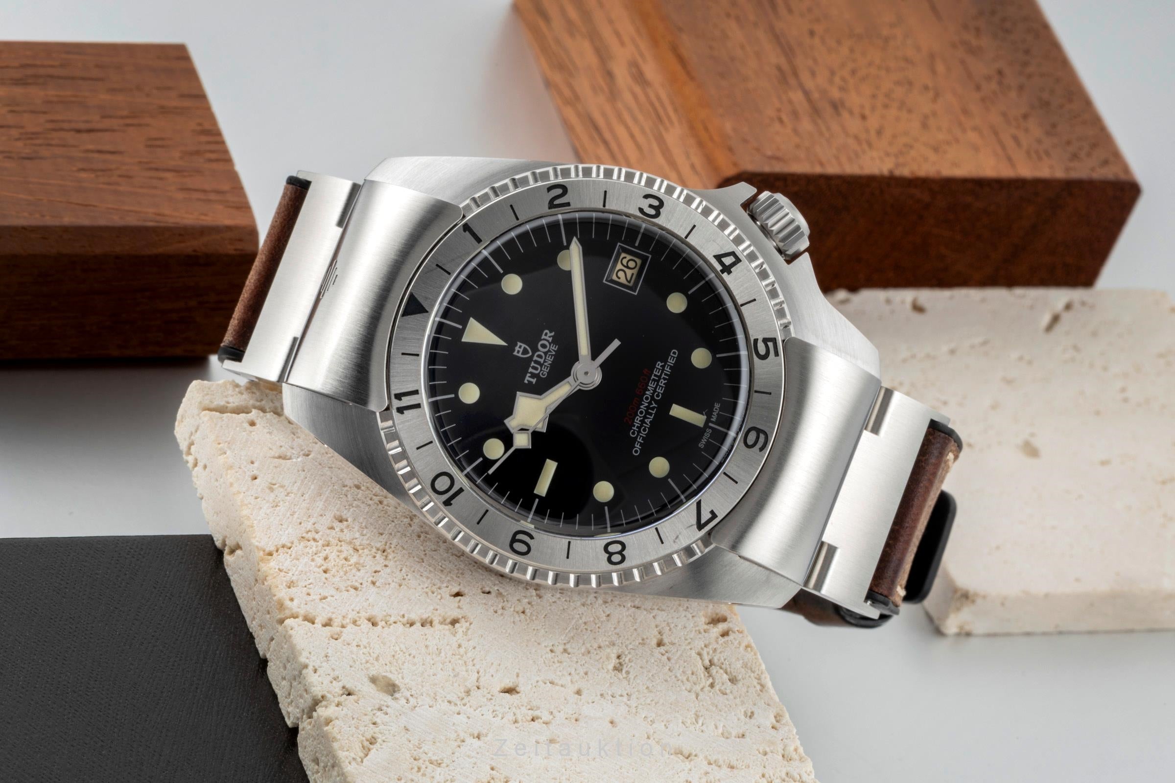 Tudor Black Bay steel automatic men's watch 70150  [2601085]