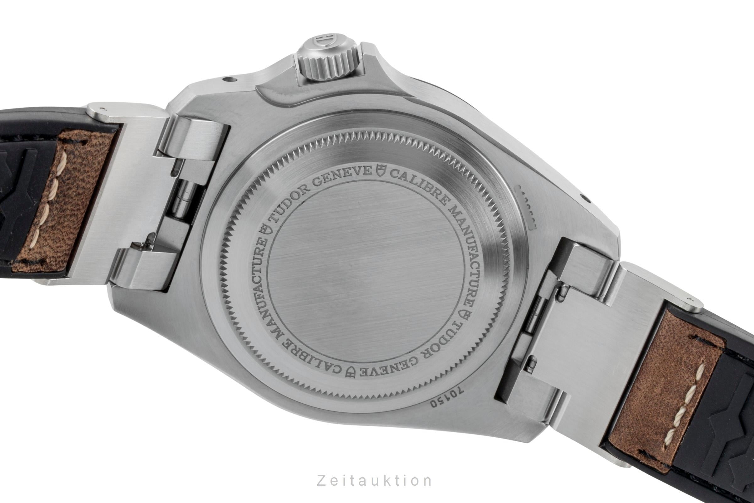 Tudor Black Bay steel automatic men's watch 70150  [2601085]