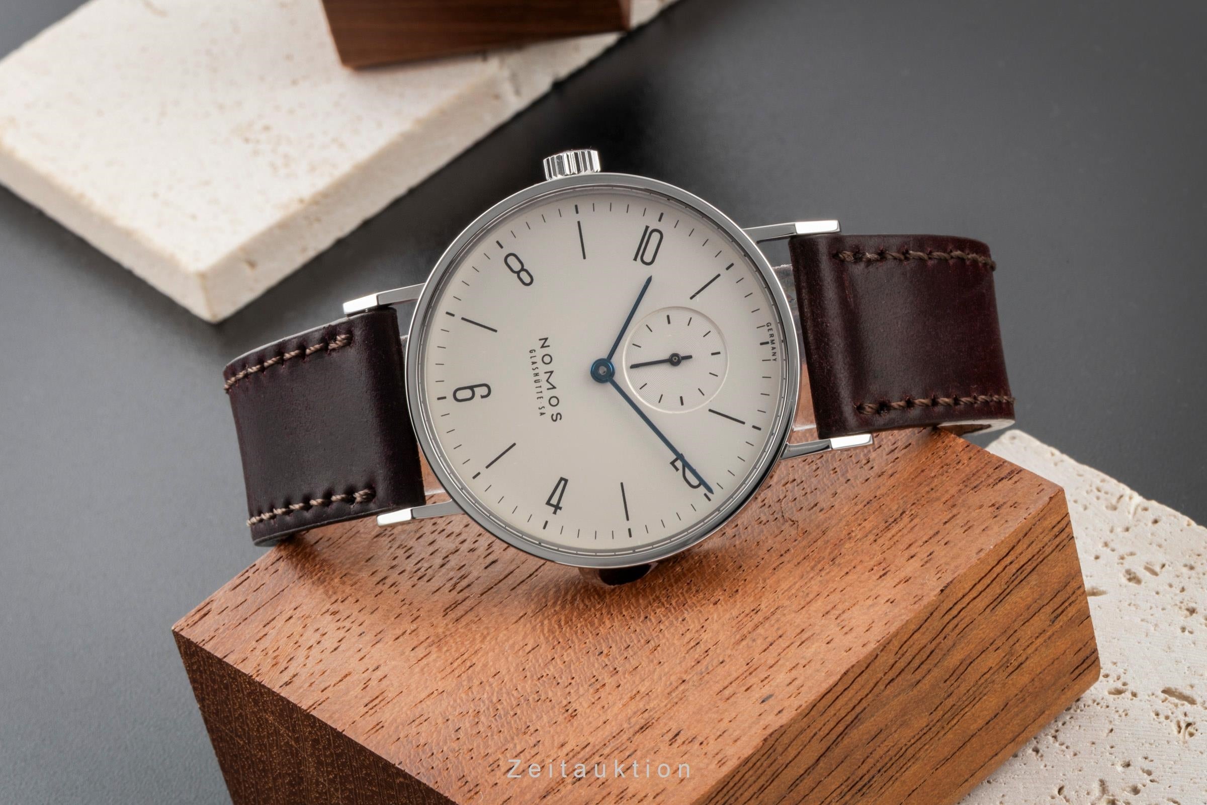 Nomos Tangente acier à remontage manuel montre pour hommes Lävograph Limited  [2601103]