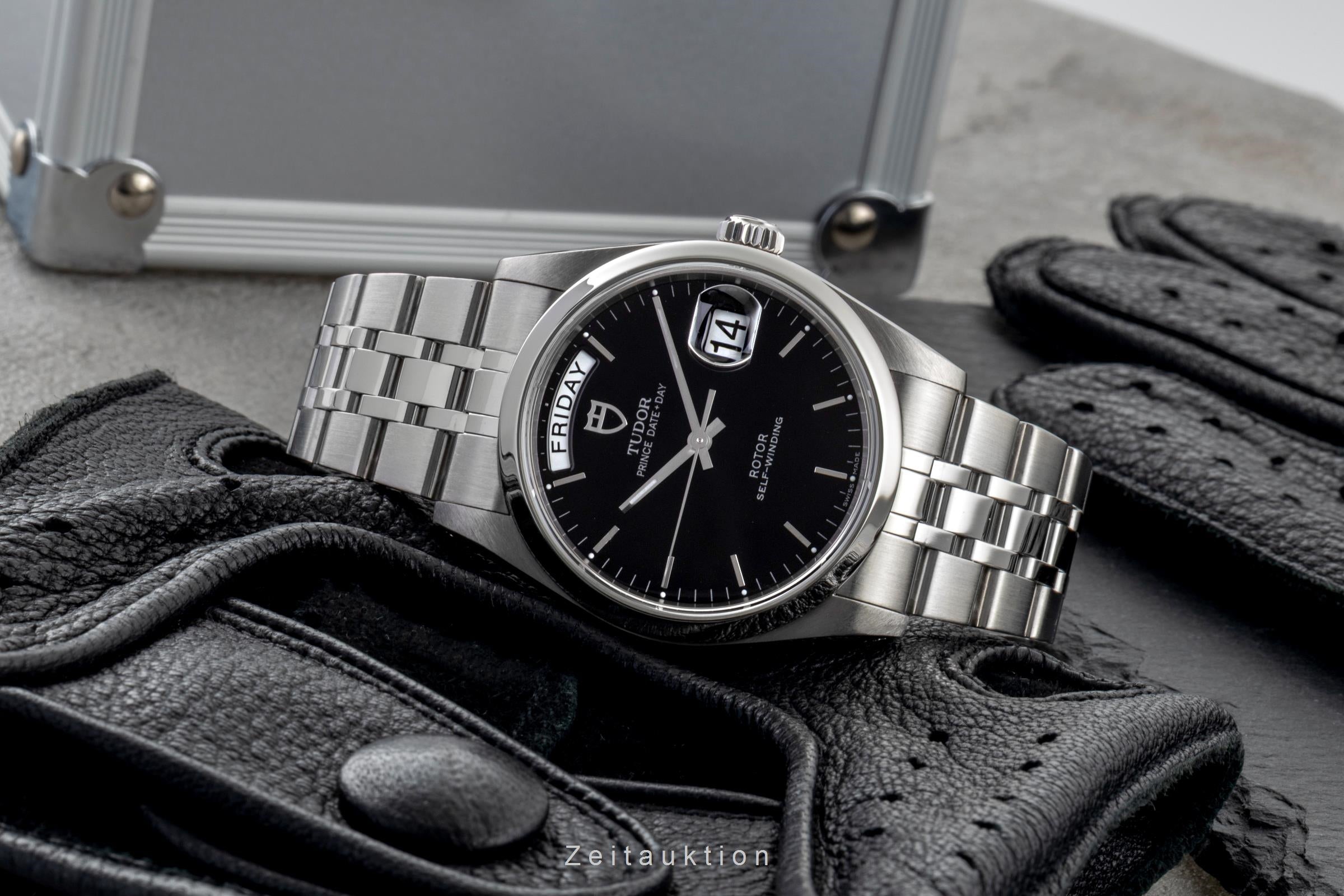 Tudor Date-Day steel automatic men's watch 76200  [2601118]