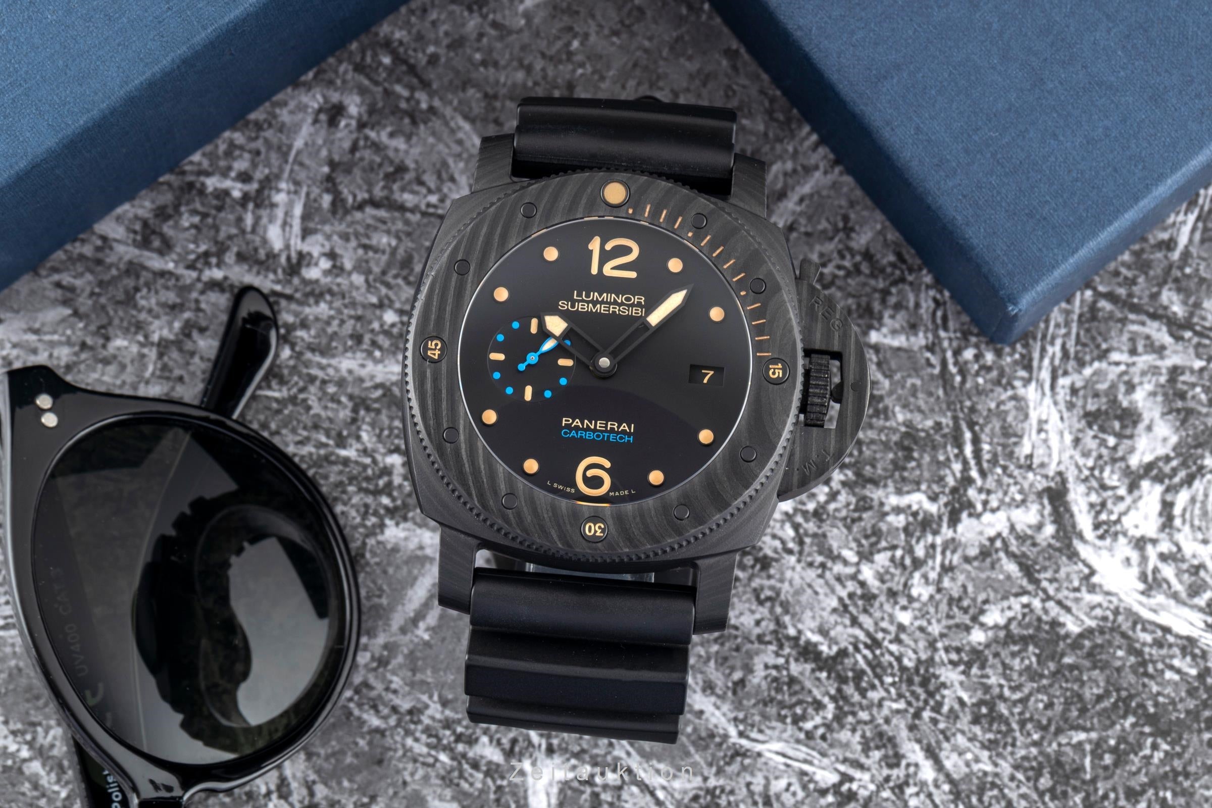 Panerai Submersible carbon automatic men's watch PAM00616 LP: 19500EUR  [2601125]