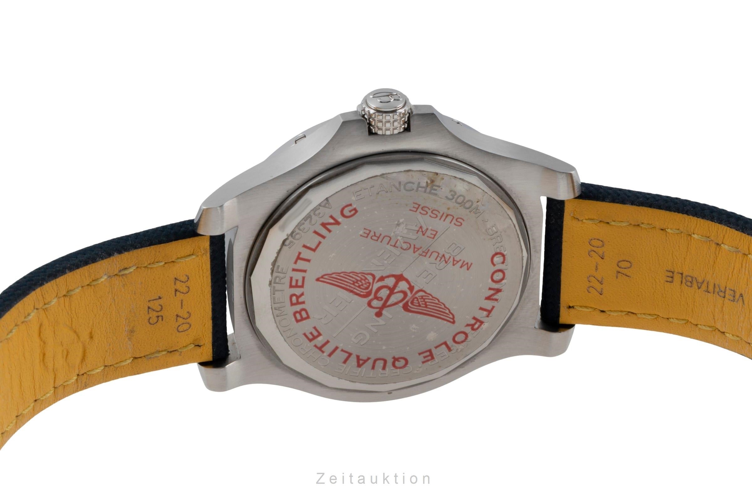 Breitling Avenger steel automatic men's watch A32395101C1X1 LP: 5550EUR  [2601146]