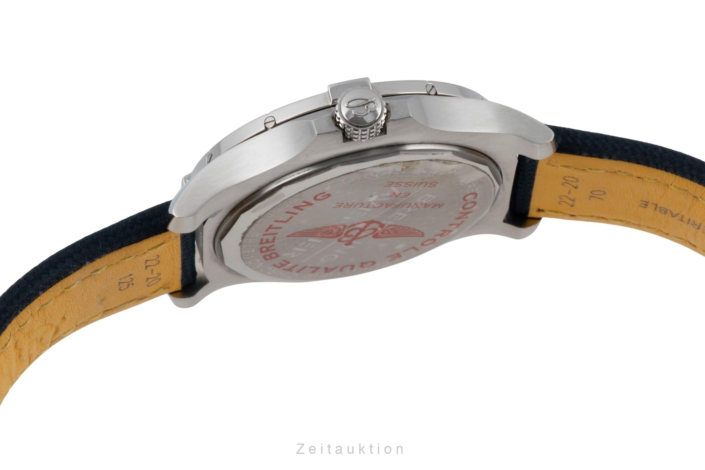 Breitling Avenger steel automatic men's watch A32395101C1X1 LP: 5550EUR  [2601146]