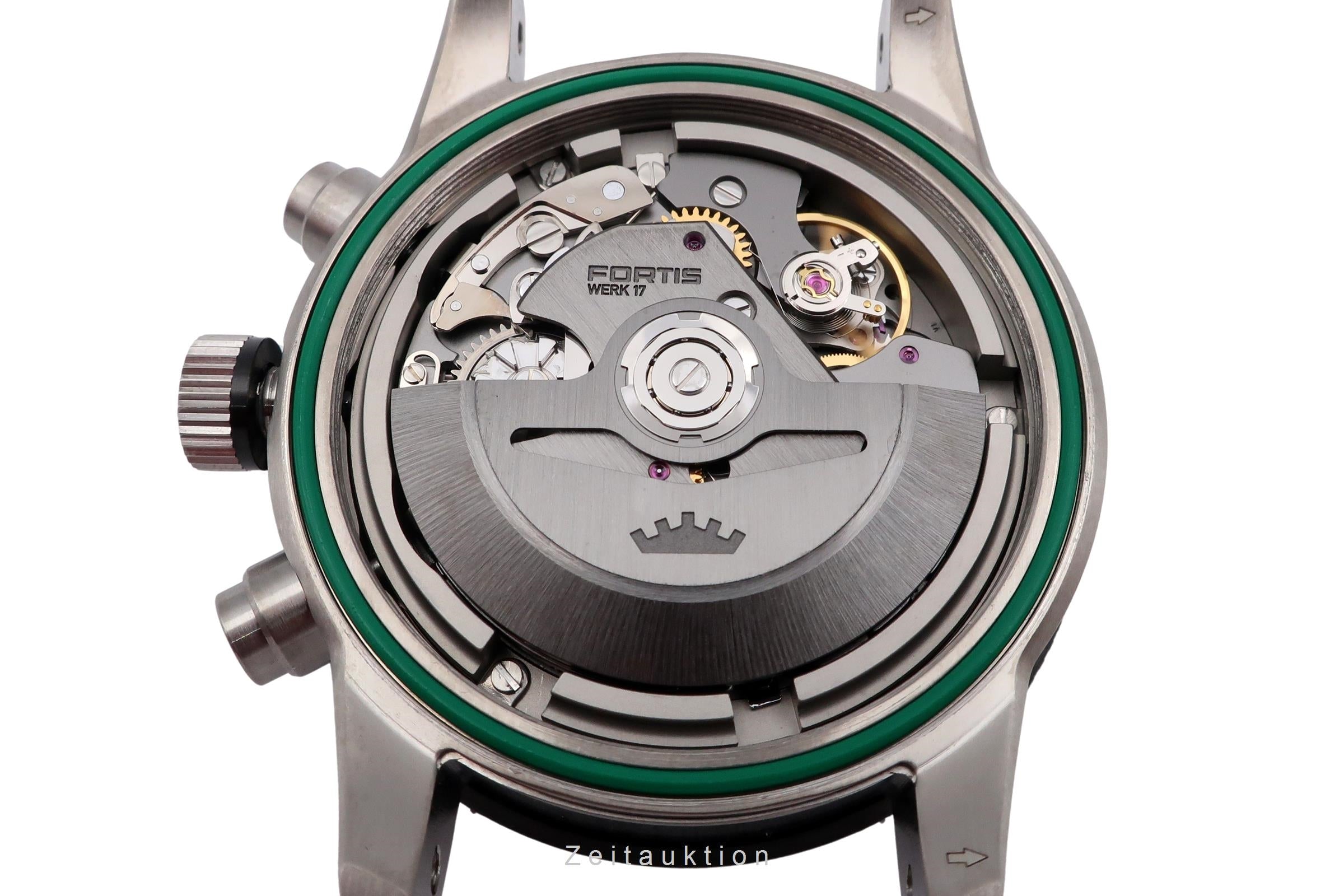 FORTIS 腕時計 Fortis * chronograph titanium automatic Kal. Werk17 Ref. F2040016