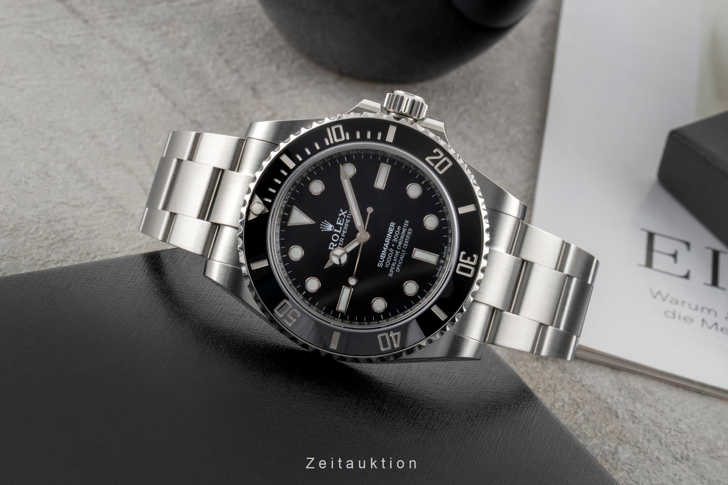Rolex Submariner steel automatic men's watch 124060  [2601180]