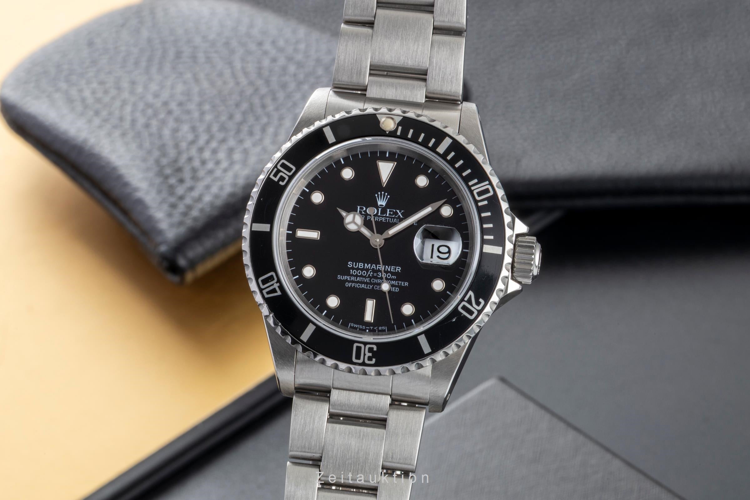 Rolex Submariner steel automatic men's watch 16610  [2601209]