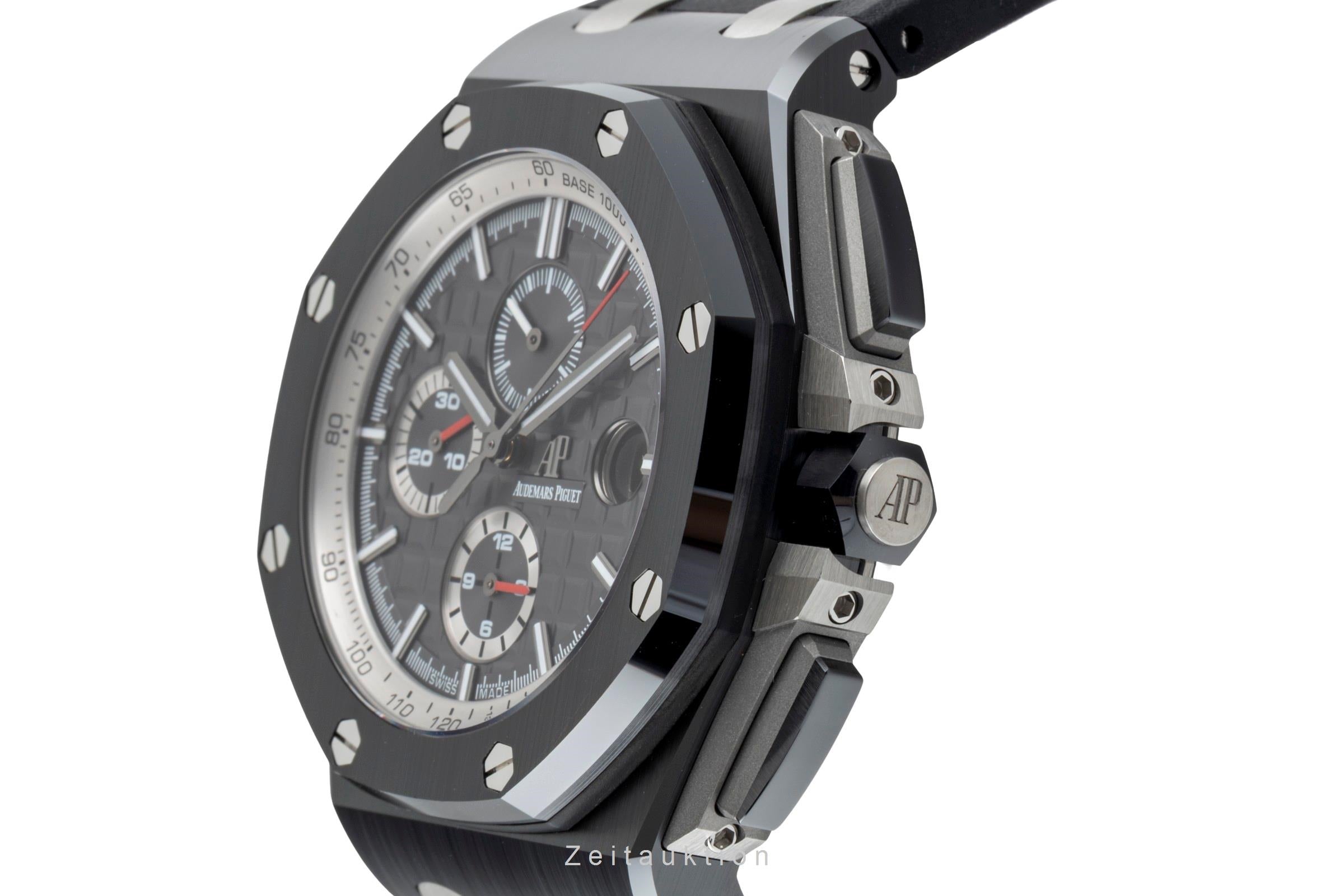 Audemars Piguet Royal Oak Keramik / Titan Automatik Ref. 26405CE.OOA002CA.01 B&P [2601219]
