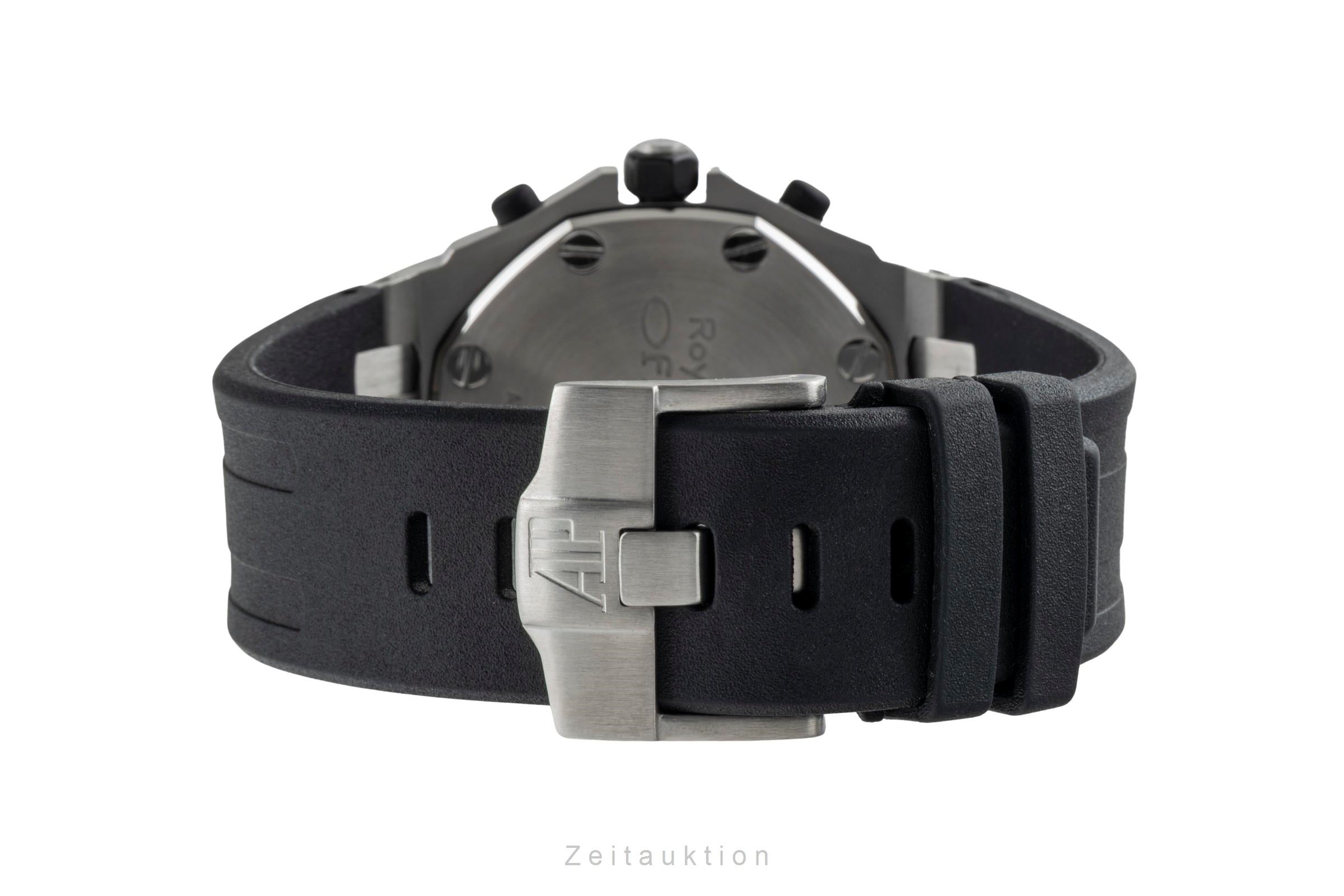 Audemars Piguet Royal Oak chronograph steel automatic men's watch 26020ST  [2601221]