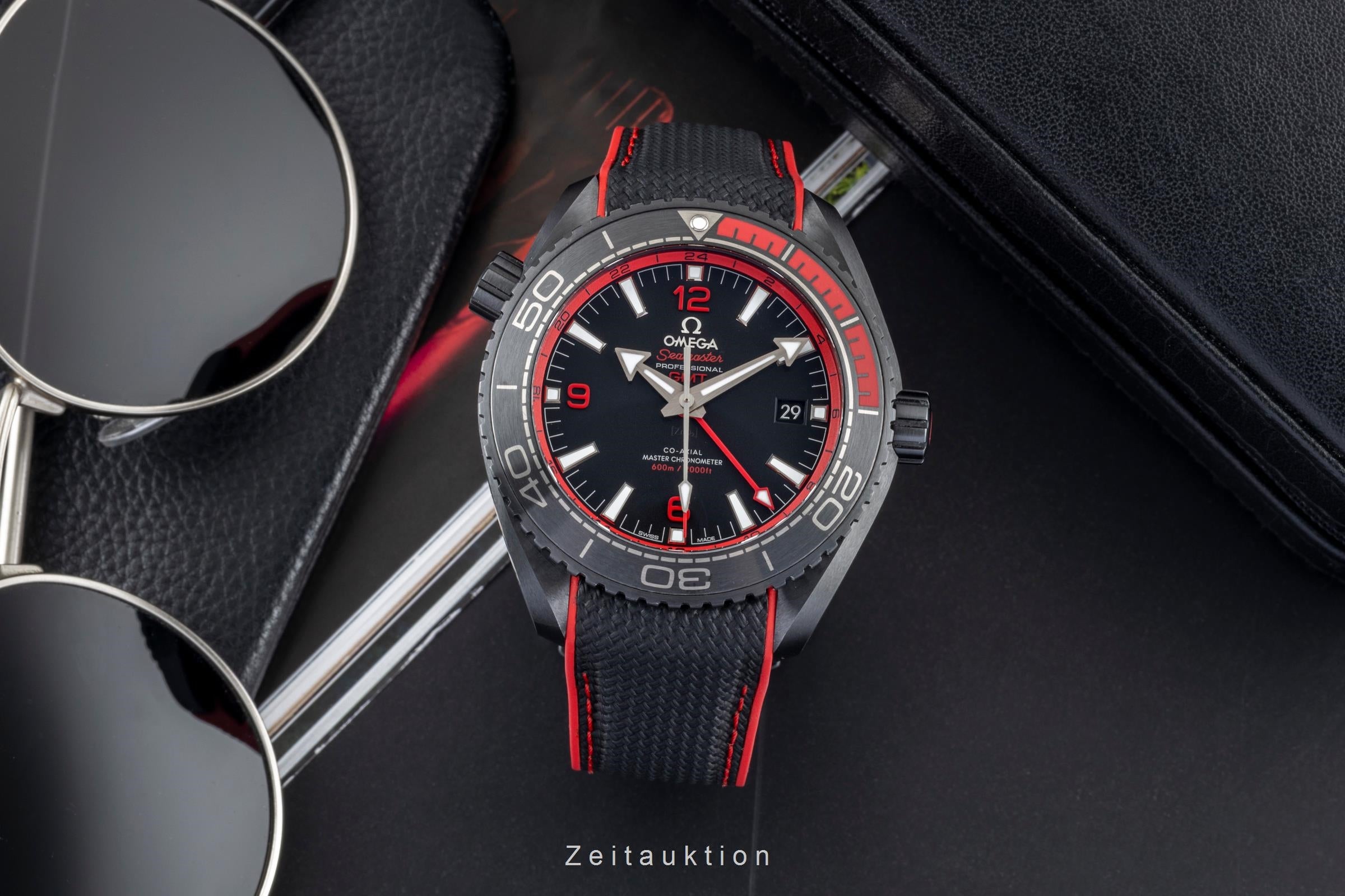 Omega Seamaster ceramic automatic Kal. 8906 Ref. 215.92.46.22