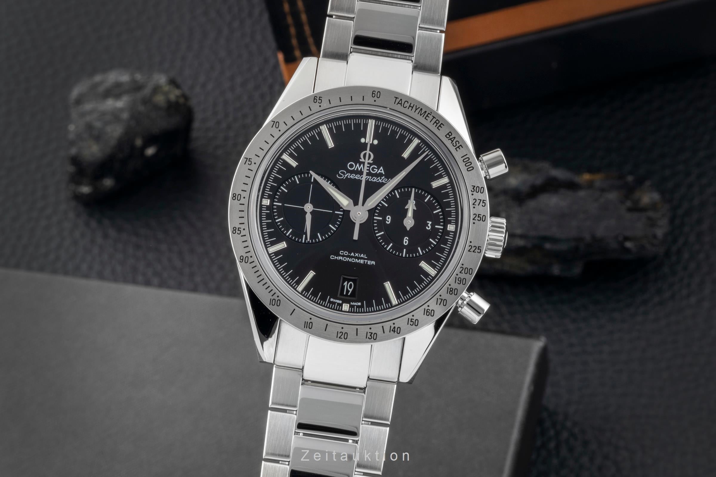 Omega Speedmaster chronographe acier automatique montre pour hommes 331.10.42.51.01.001  [2601265]