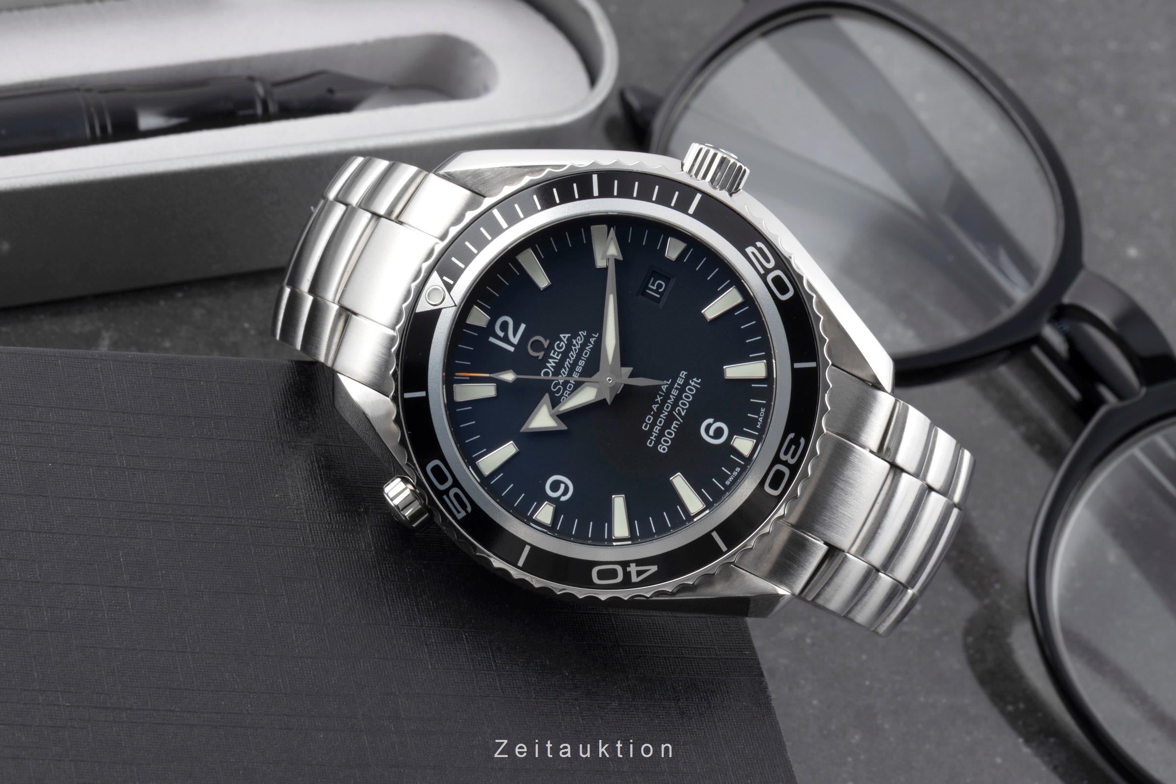 Omega Seamaster steel automatic men's watch 2200.50.00  [2601277]