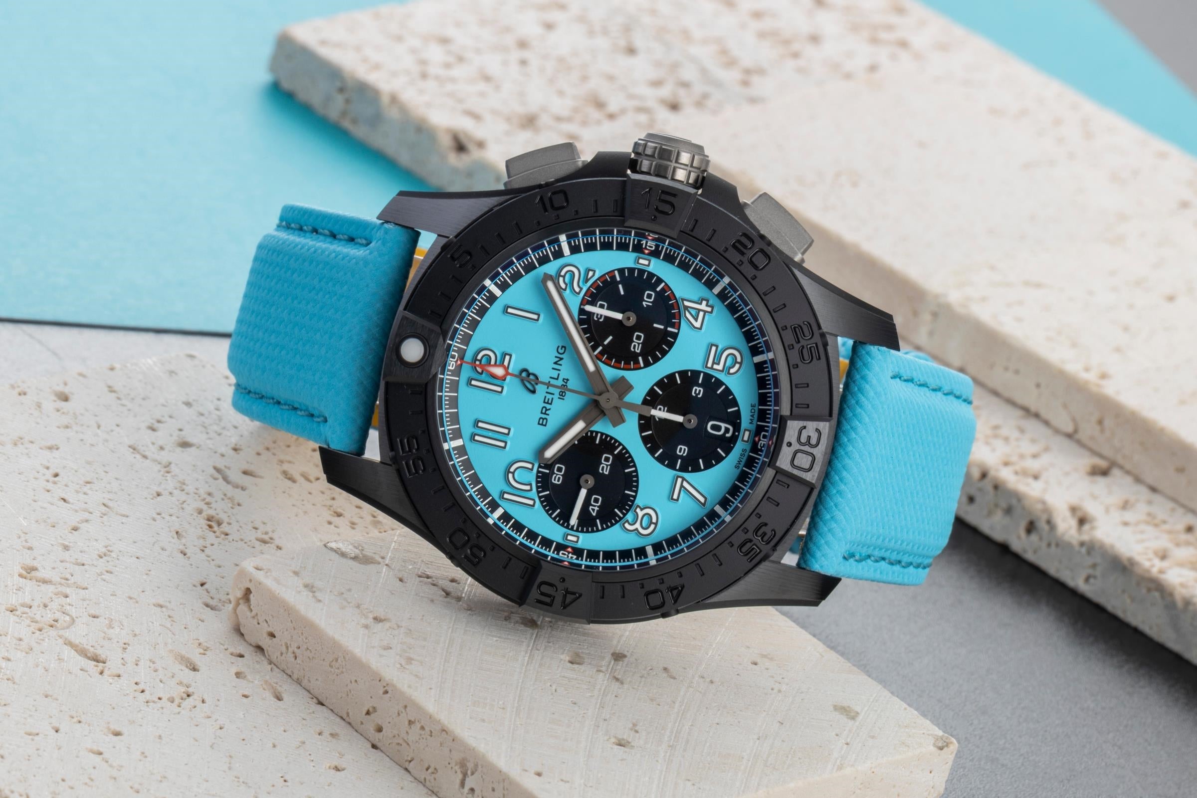 BREITLING AVENGER 置時計（非売品） Breitling Avenger ceramic automatic Kal. B01 Ref. SB0146101L1X1