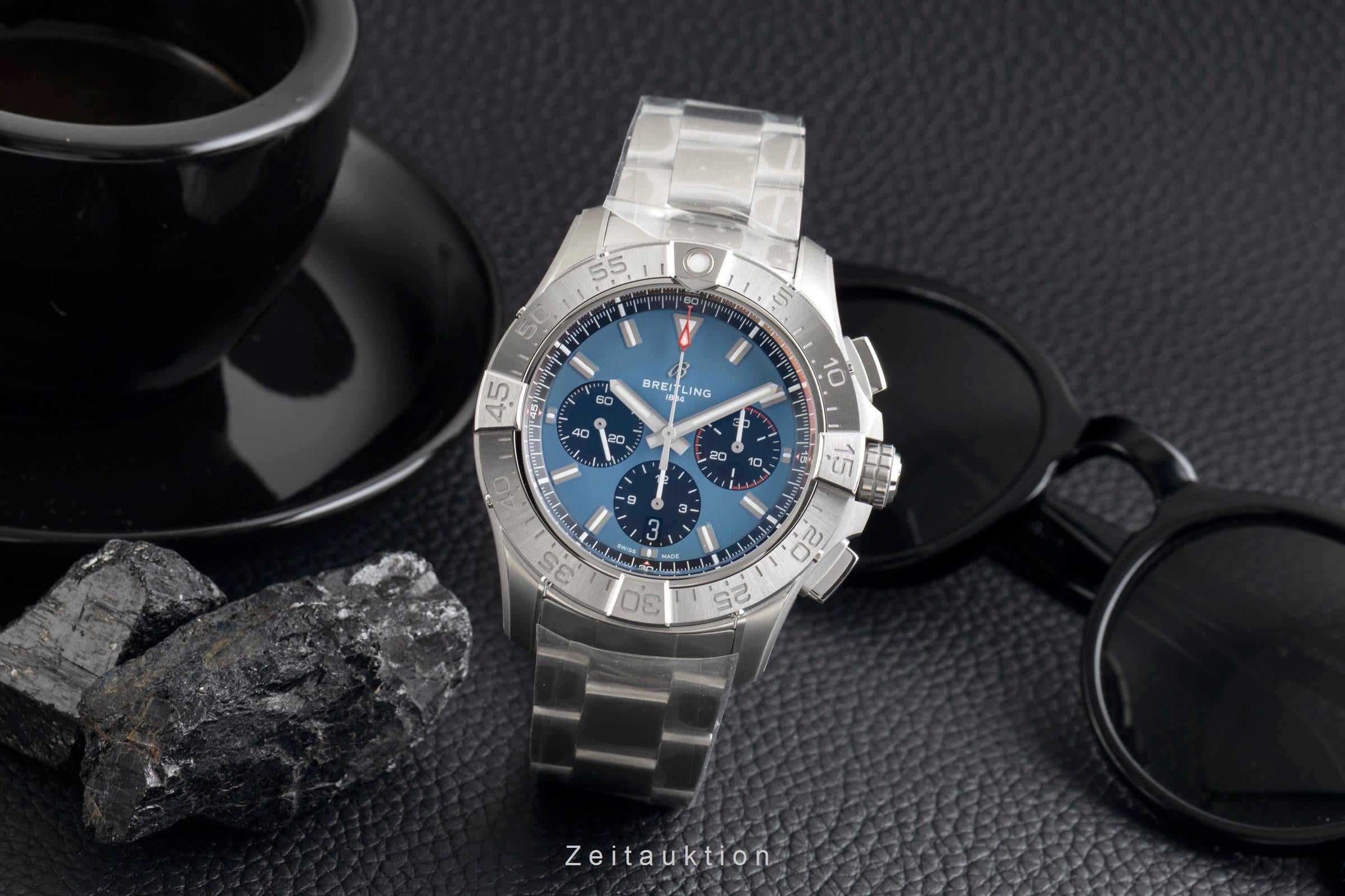 Breitling Avenger chronograph steel automatic men's watch AB0147101C1A1 LP: 7200EUR  [2601328]