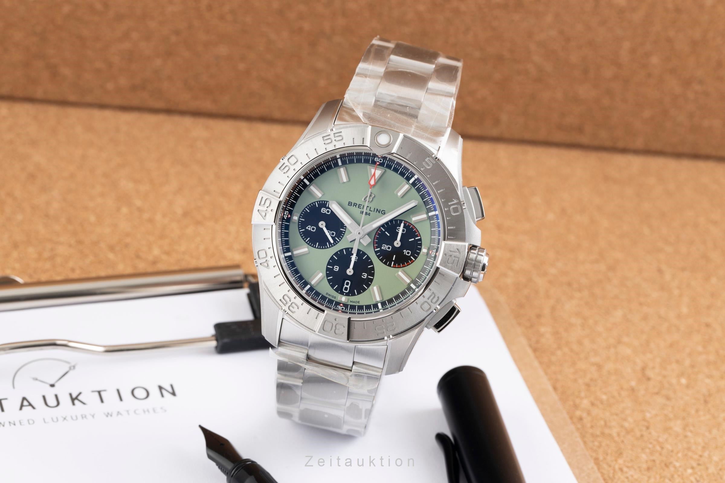 Breitling Avenger chronograph steel automatic men's watch AB0147101L1A1 LP: 7200EUR  [2601330]