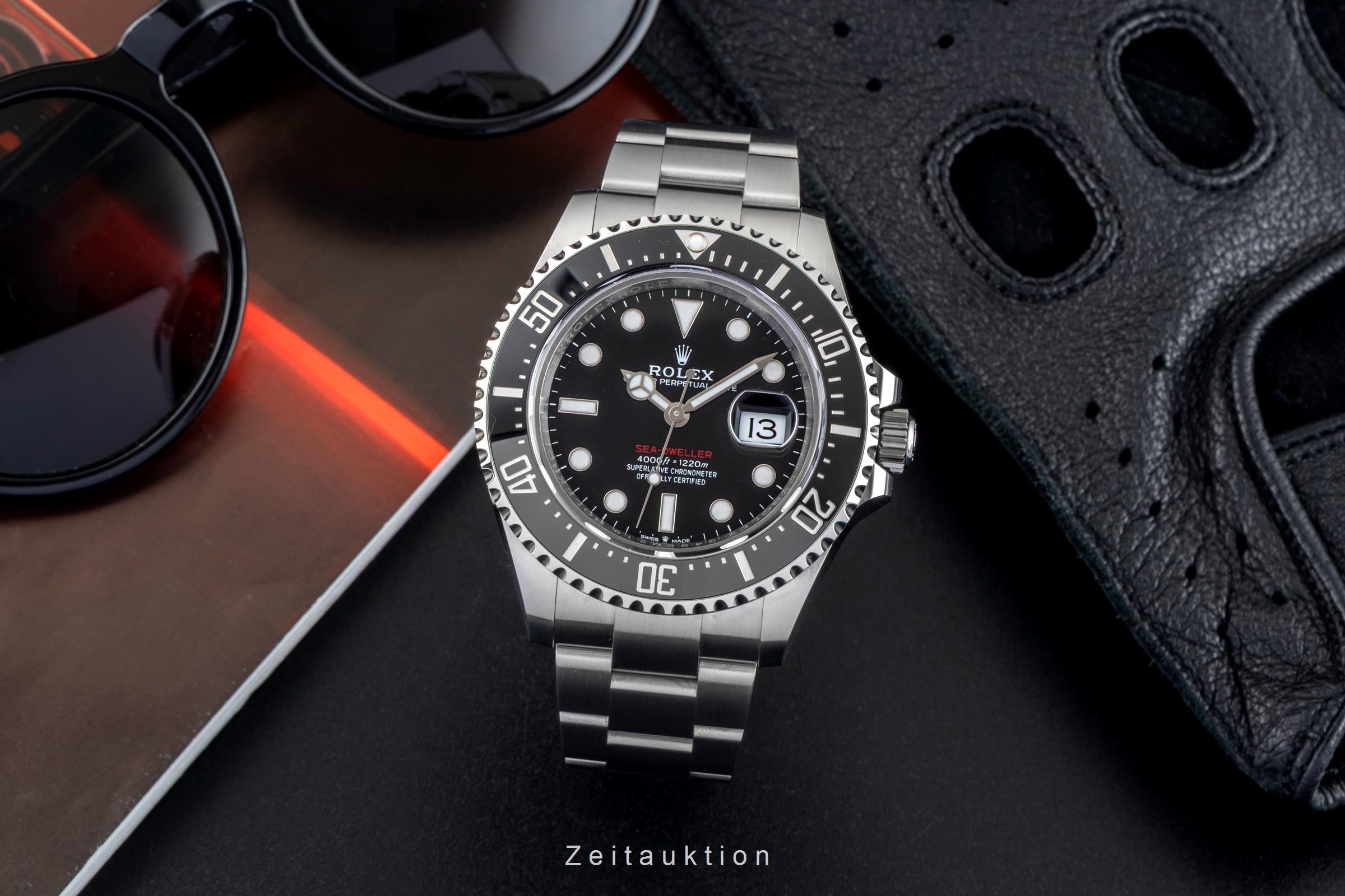 Rolex Sea-Dweller steel automatic men's watch 126600  [2601356]