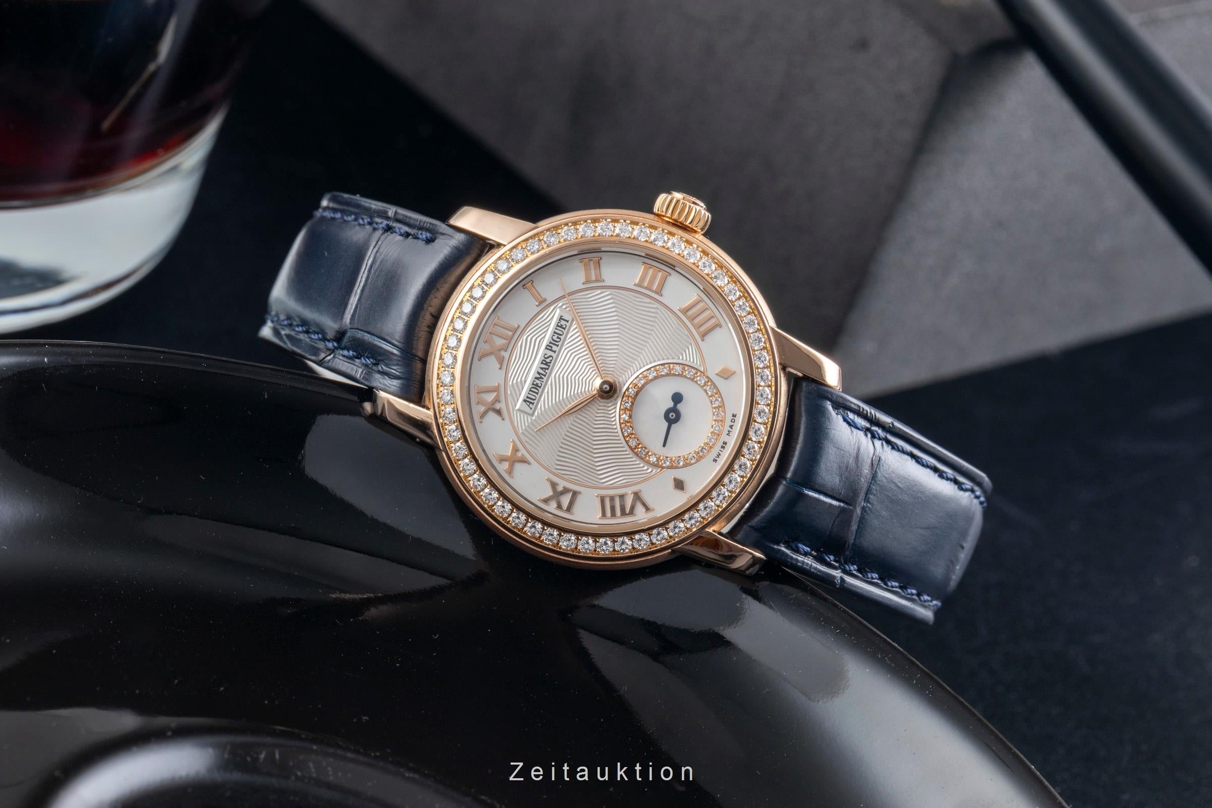 Audemars Piguet Jules  18 ct red gold manual winding women's watch 7728OR.ZZA082MR.01  [2601363]