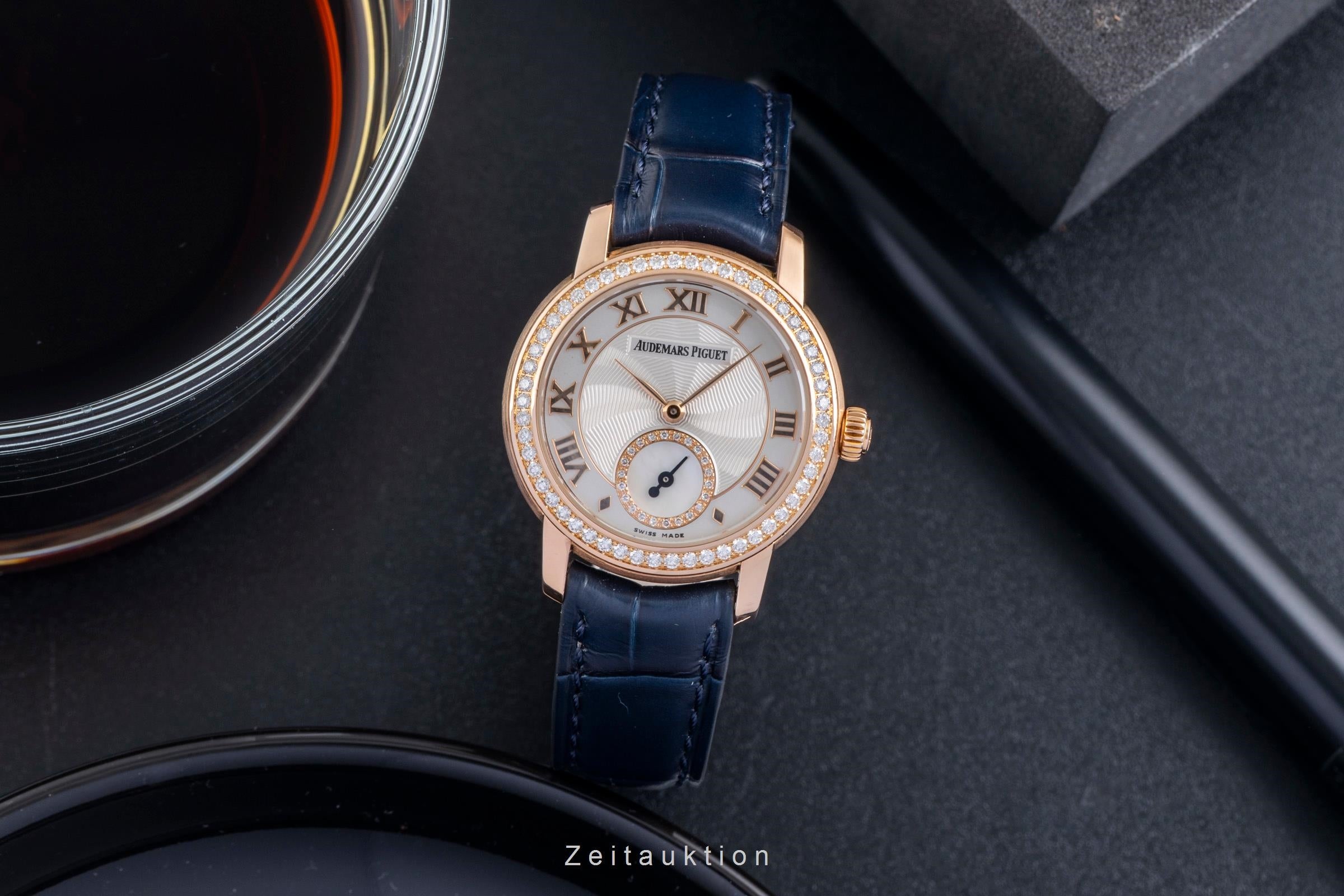 Audemars Piguet Jules 18 ct red gold manual winding Kal. 3090 Ref