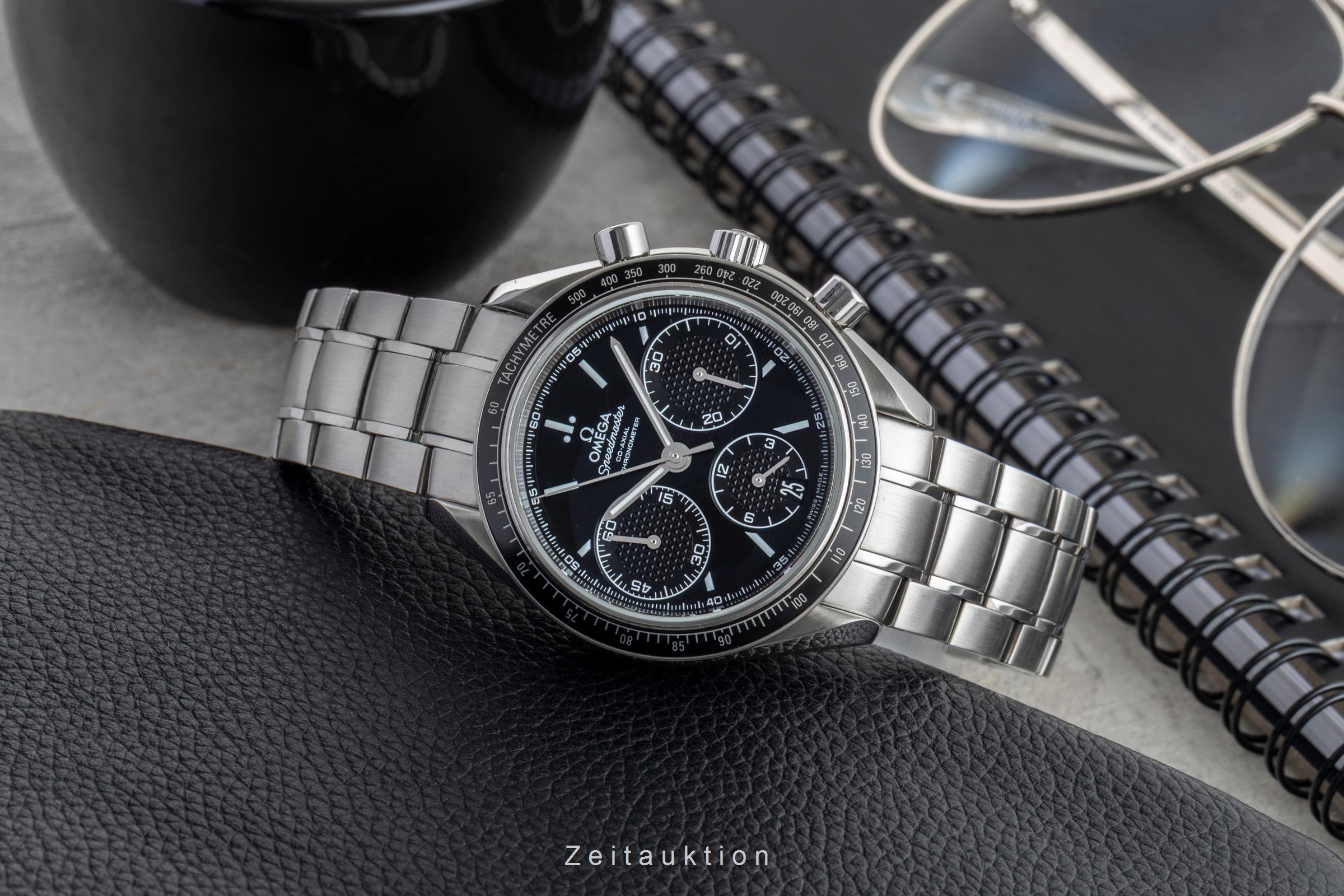 Omega Speedmaster Racing chronographe acier automatique montre pour hommes 326.30.40.50.01.001  [2601402]