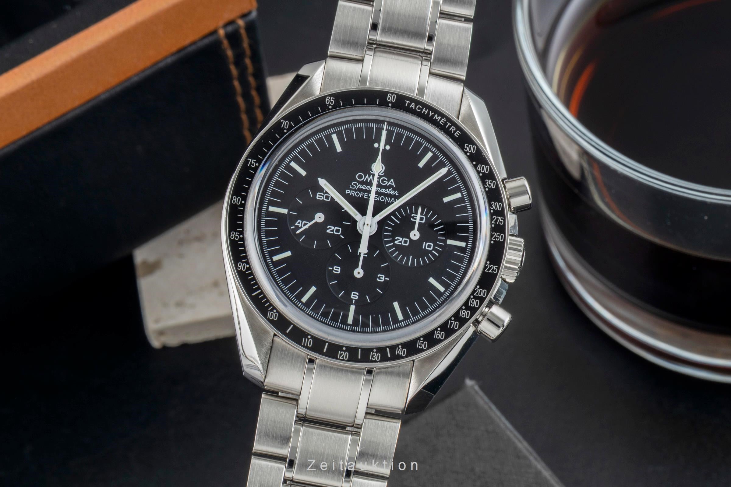 Omega Speedmaster Moonwatch Handaufzug Herrenuhr Ref. 311.30.42.30.01.006  [2601423]
