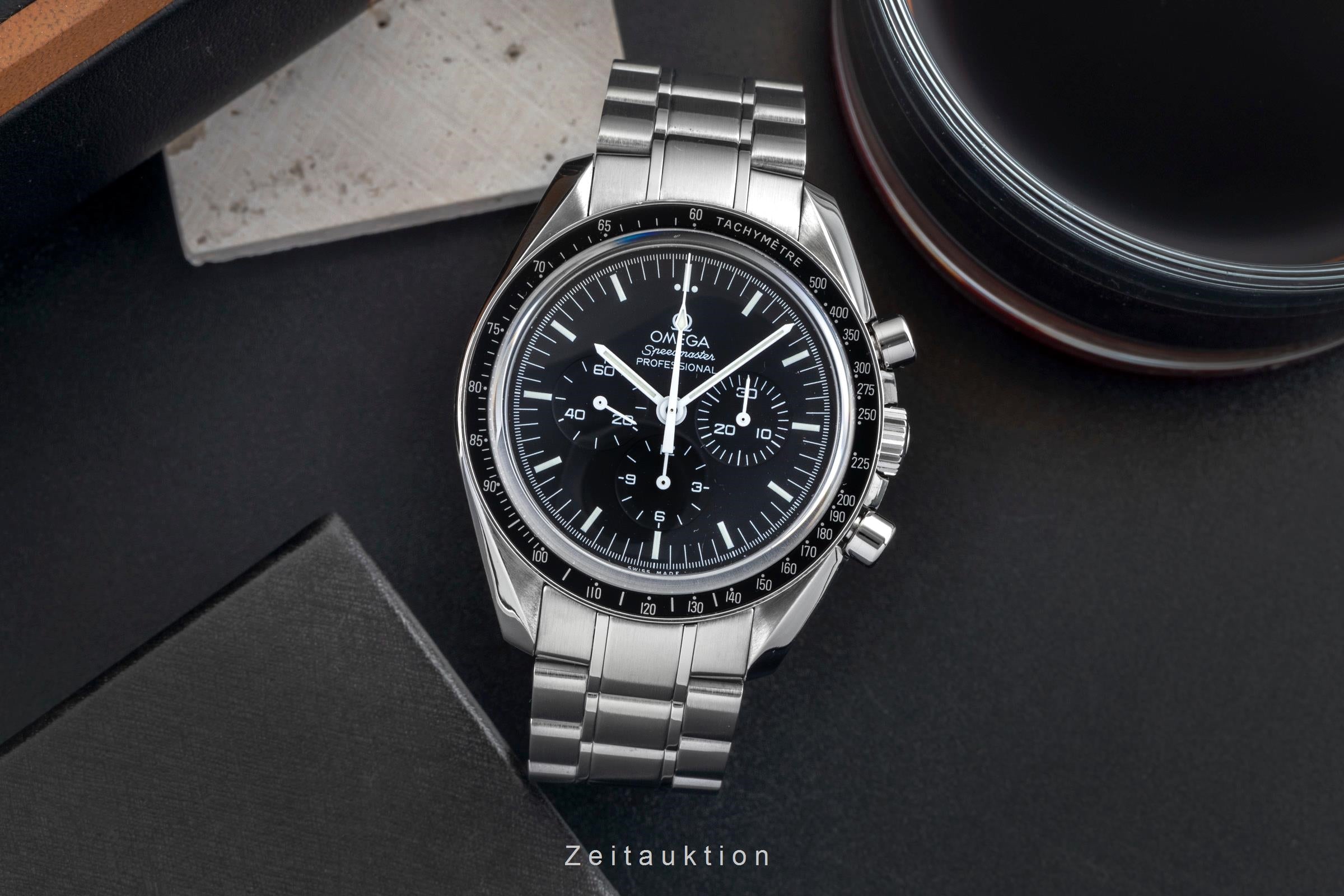 Omega Speedmaster Moonwatch cronografo acciaio carica manuale orologio da uomo 311.30.42.30.01.006 LP: 8700EUR  [2601423]