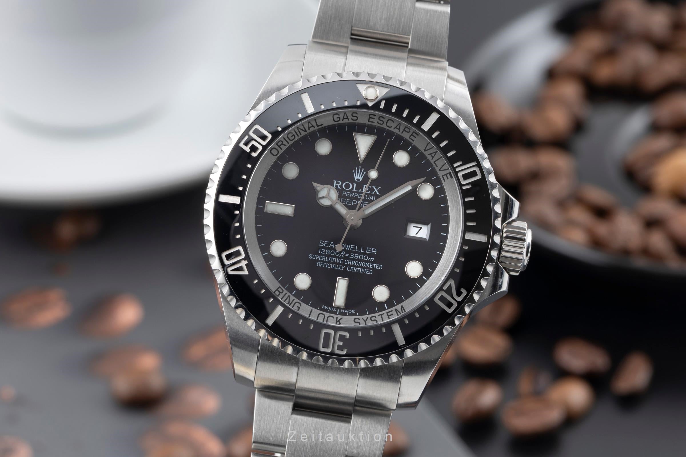 Rolex Sea-Dweller steel automatic men's watch 116660  [2601433]