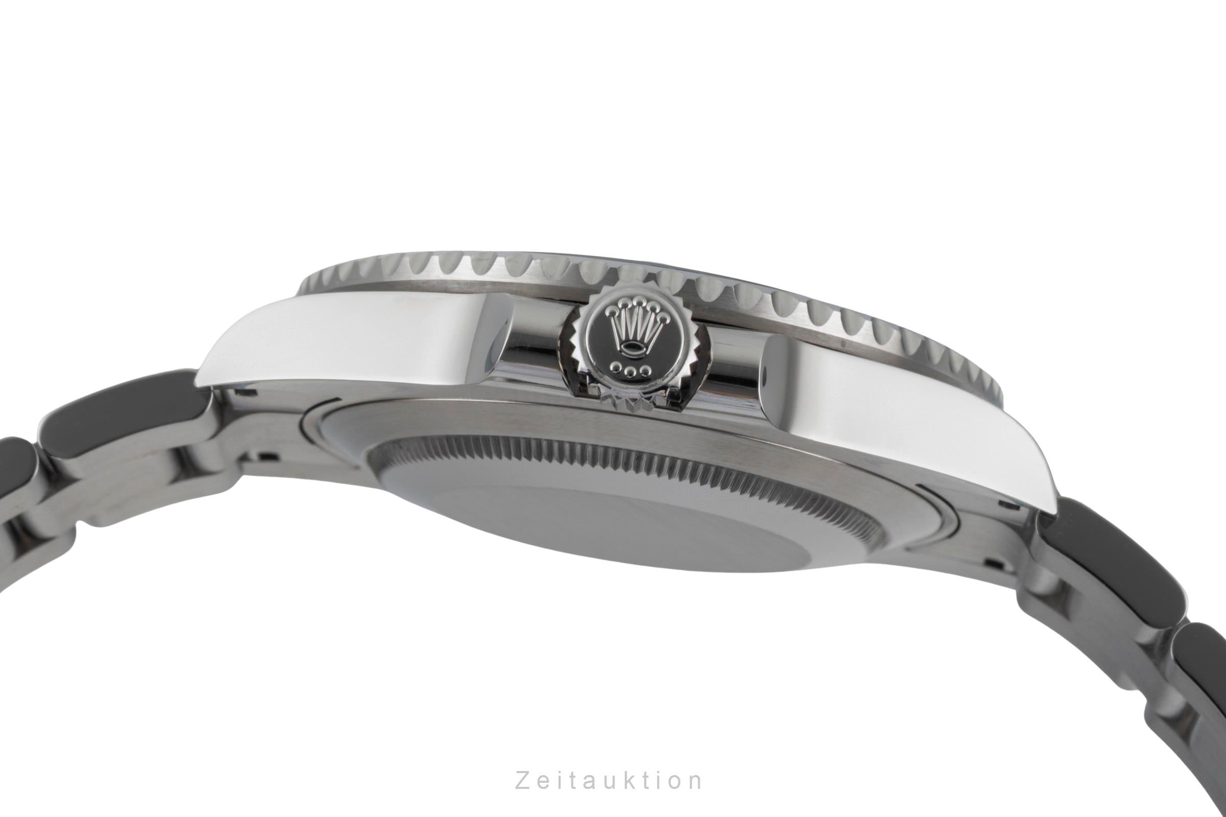 Rolex Submariner Date "Starbucks" Herrenuhr Oyster Perpetual 126610LV B&P 2023 [2601435]