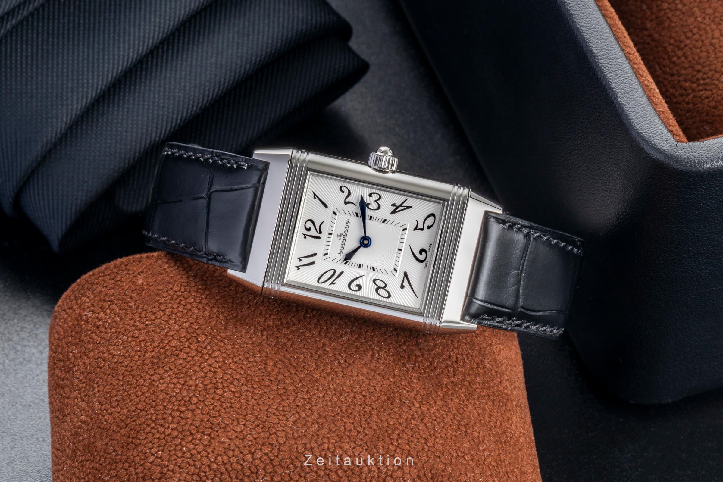 Jaeger LeCoultre Reverso steel manual winding unisex Q2568402 , 256.8.75  [2601464]