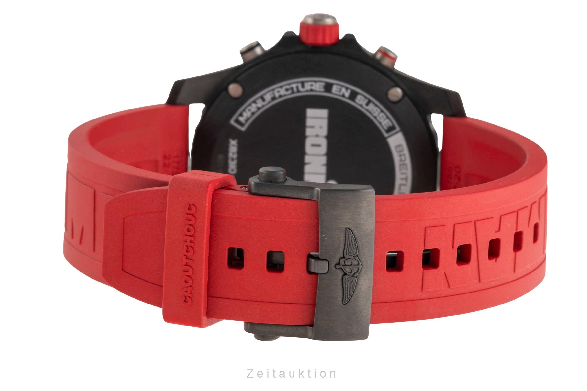 Breitling Endurance Pro chronograph breitlight quartz Kal. B82 Ref
