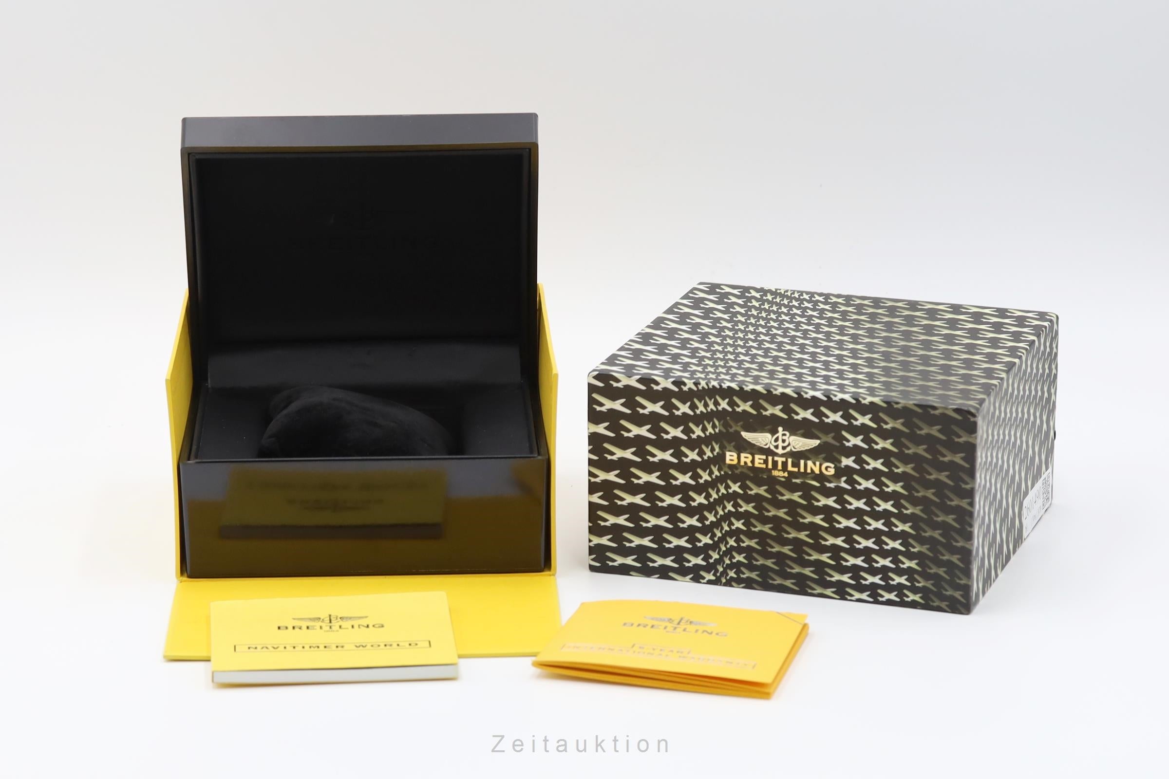 Breitling Navitimer World Chronograph Stahl Automatik Ref. A24322 Papiere 2019 [2601490]