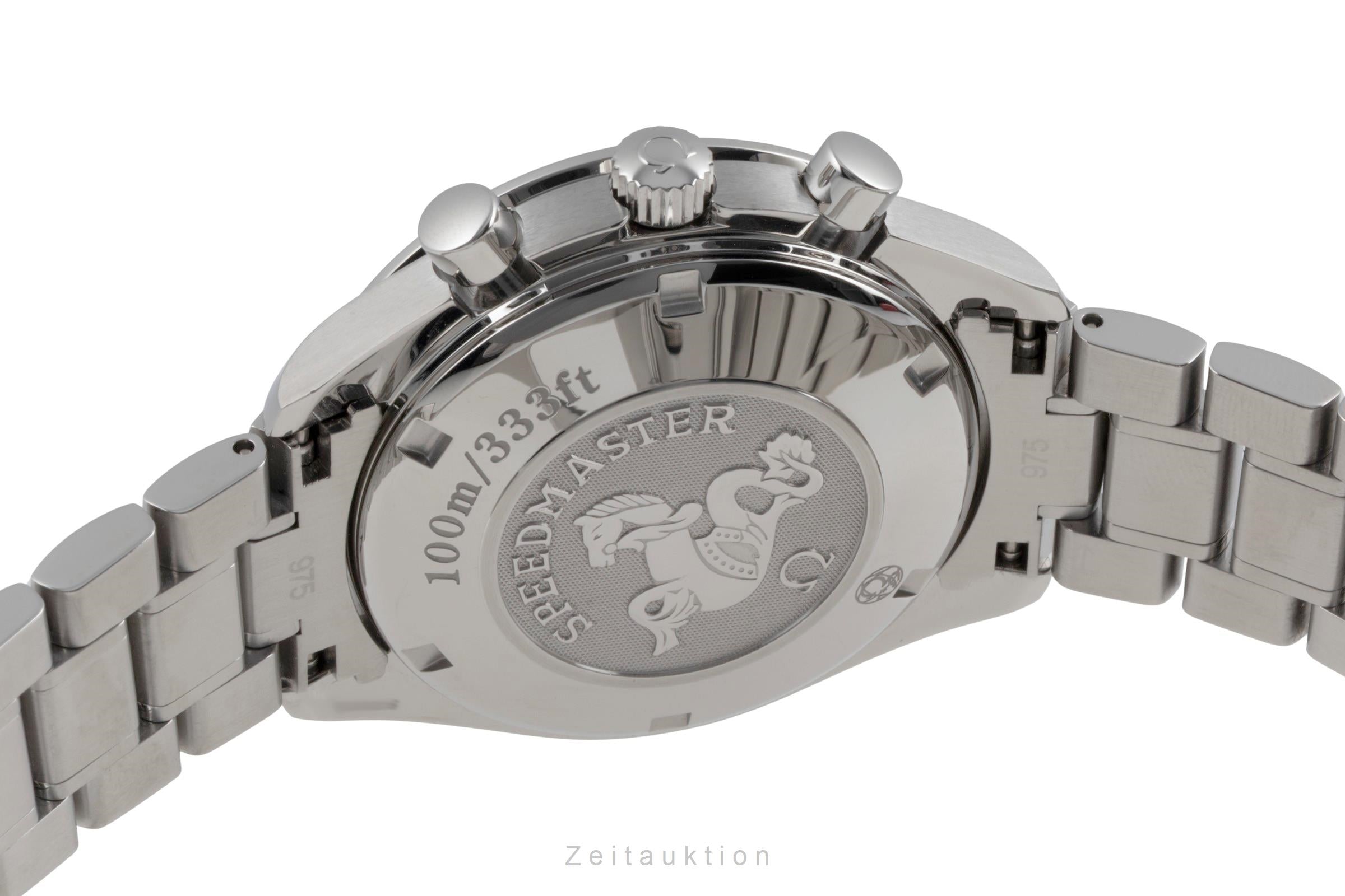 Omega Speedmaster Date chronographe acier automatique montre pour hommes 3211.30.00 LP: 6100EUR  [2601503]