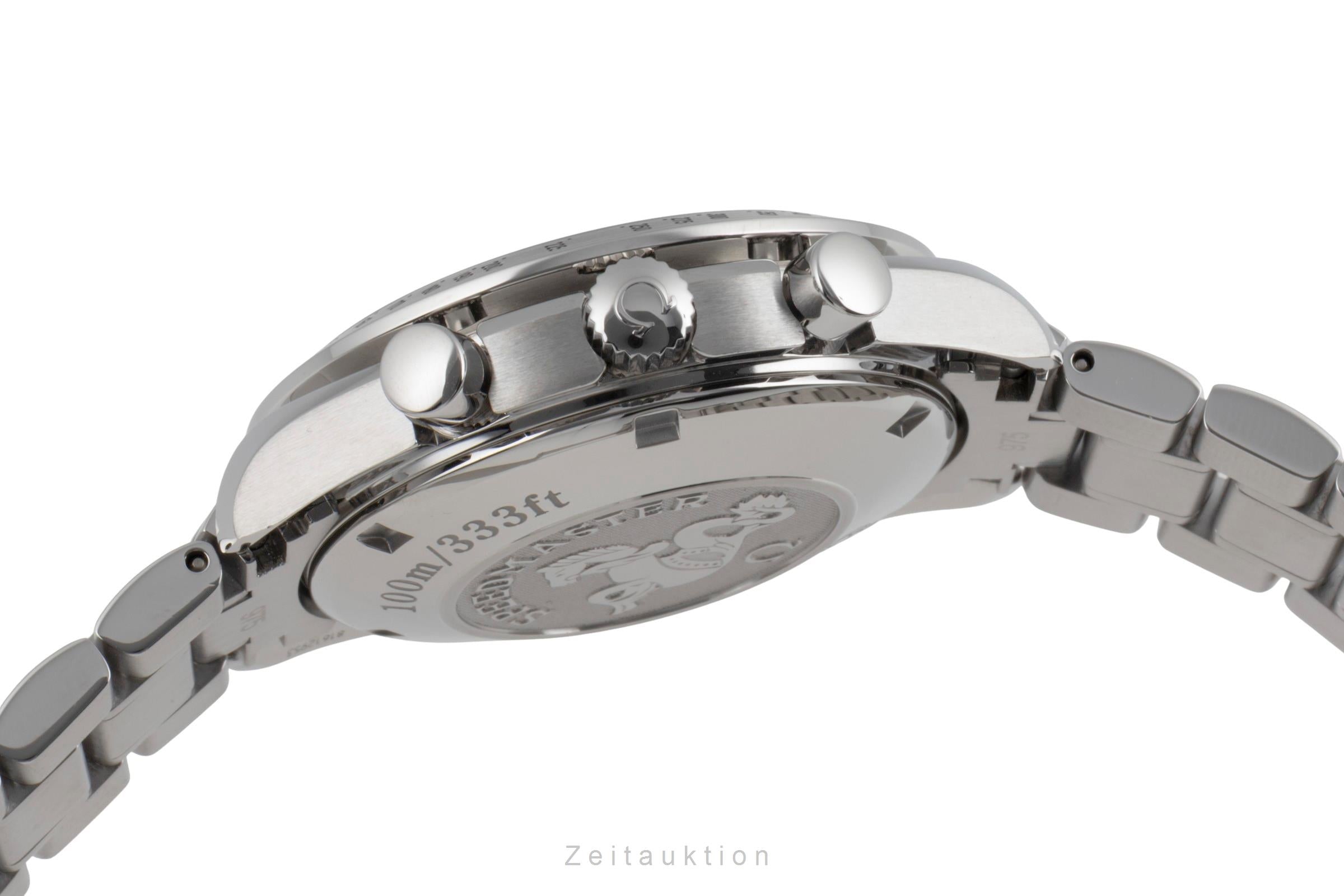 Omega Speedmaster Date chronographe acier automatique montre pour hommes 3211.30.00 LP: 6100EUR  [2601503]