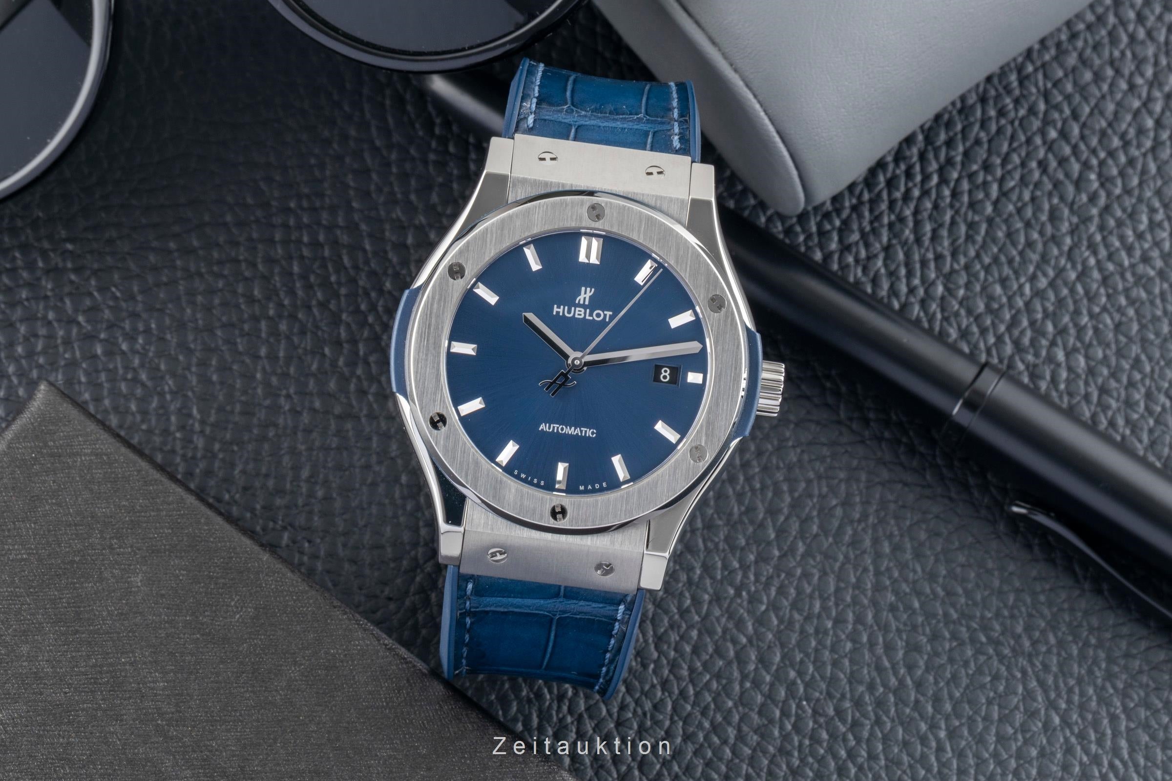 Hublot Classic Fusion Titan Automatik Herrenuhr 542.NX.7170.LR B&P NP: 8700,- € [2601518]