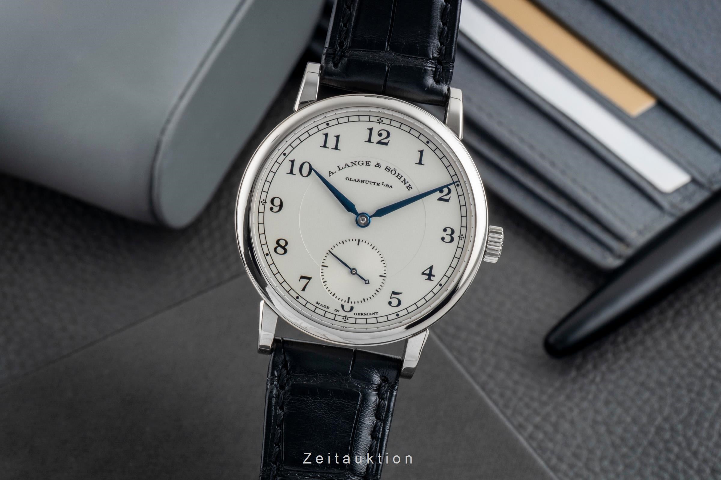 A. Lange & Söhne 1815 18 ct white gold manual winding men's watch 235.026 LP: 33800EUR  [2601523]