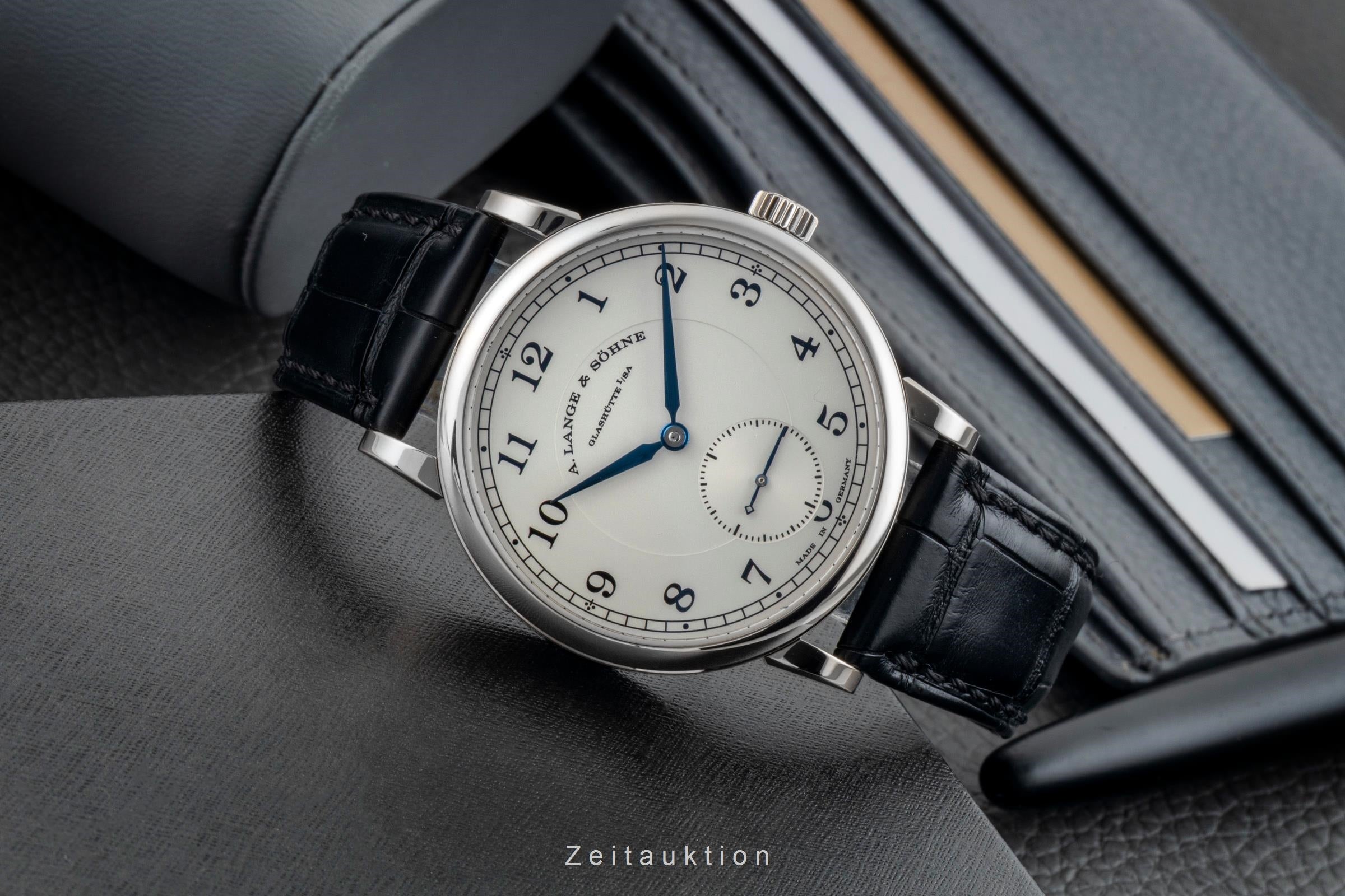 A. Lange & Söhne 1815 oro bianco 18 ct carica manuale orologio da uomo 235.026 LP: 33800EUR  [2601523]