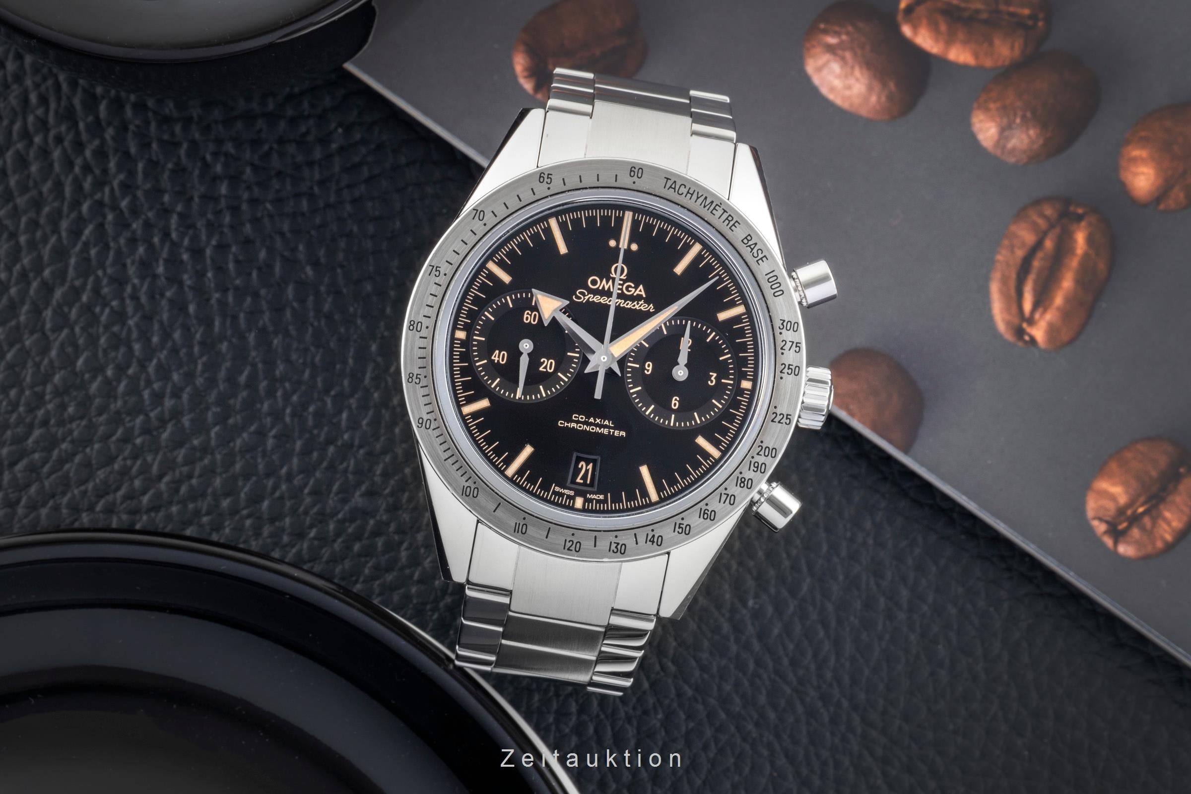 Omega Speedmaster chronograph steel automatic Kal. 9300 Ref