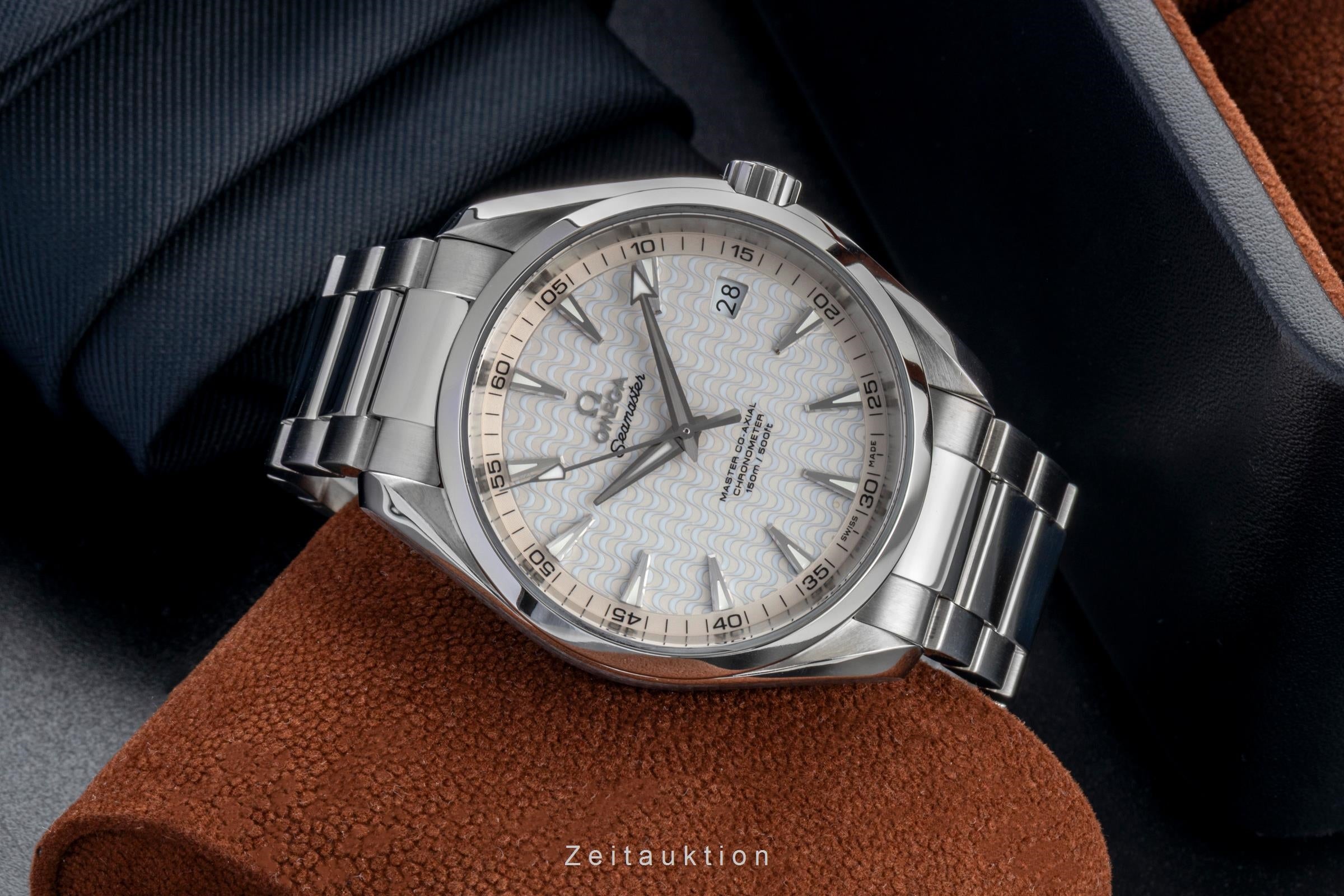 Omega Seamaster acier automatique montre pour hommes 231.10.42.21.02.006  [2601598]