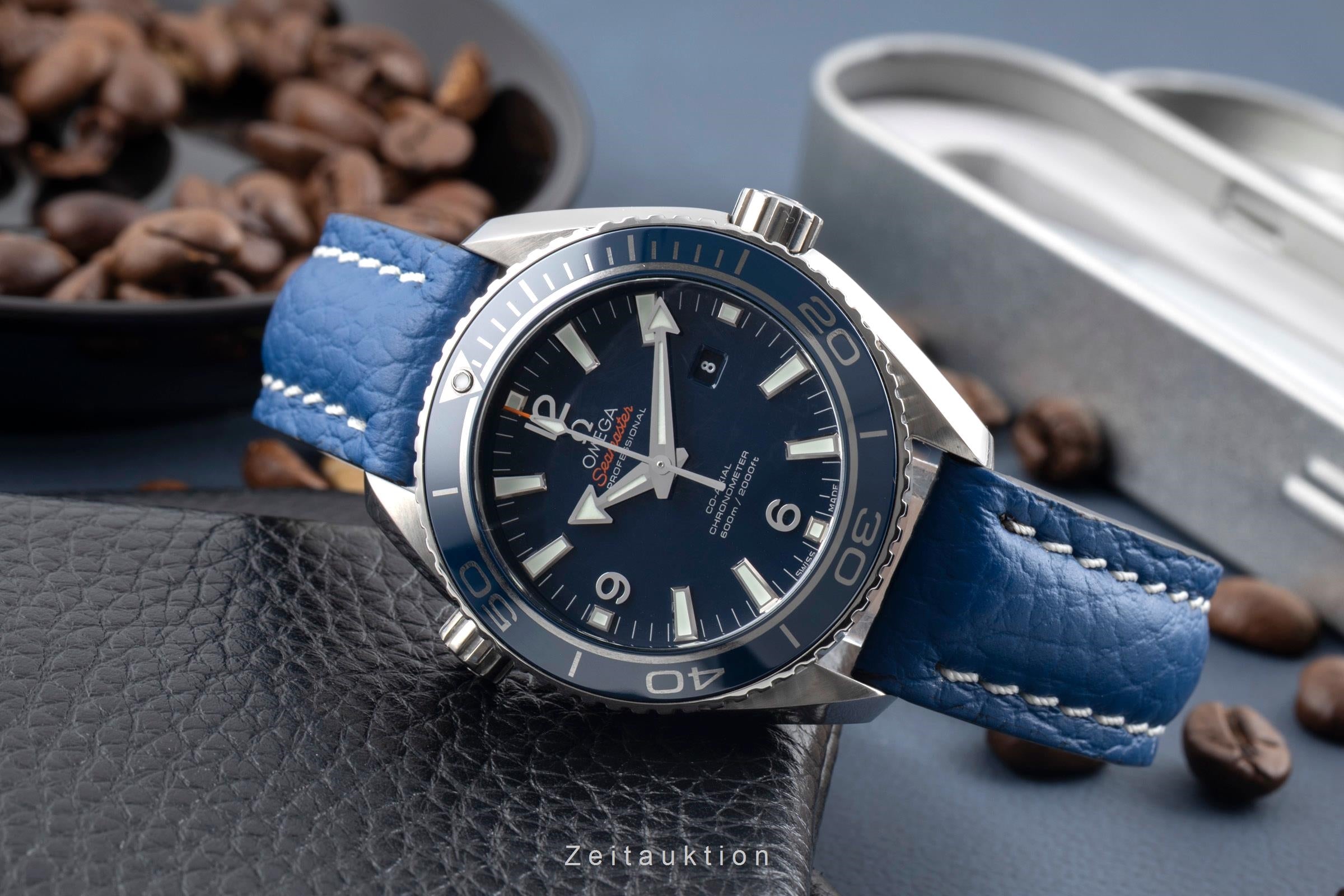 Omega Seamaster Planet Ocean Titan Automatik Ref. 232.92.38.20.03.001 B&P [2601599]