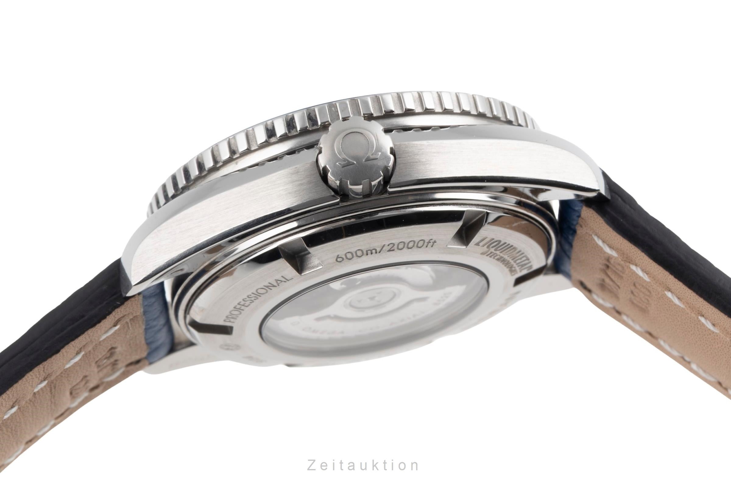 Omega Seamaster Planet Ocean Titan Automatik Ref. 232.92.38.20.03.001 B&P [2601599]