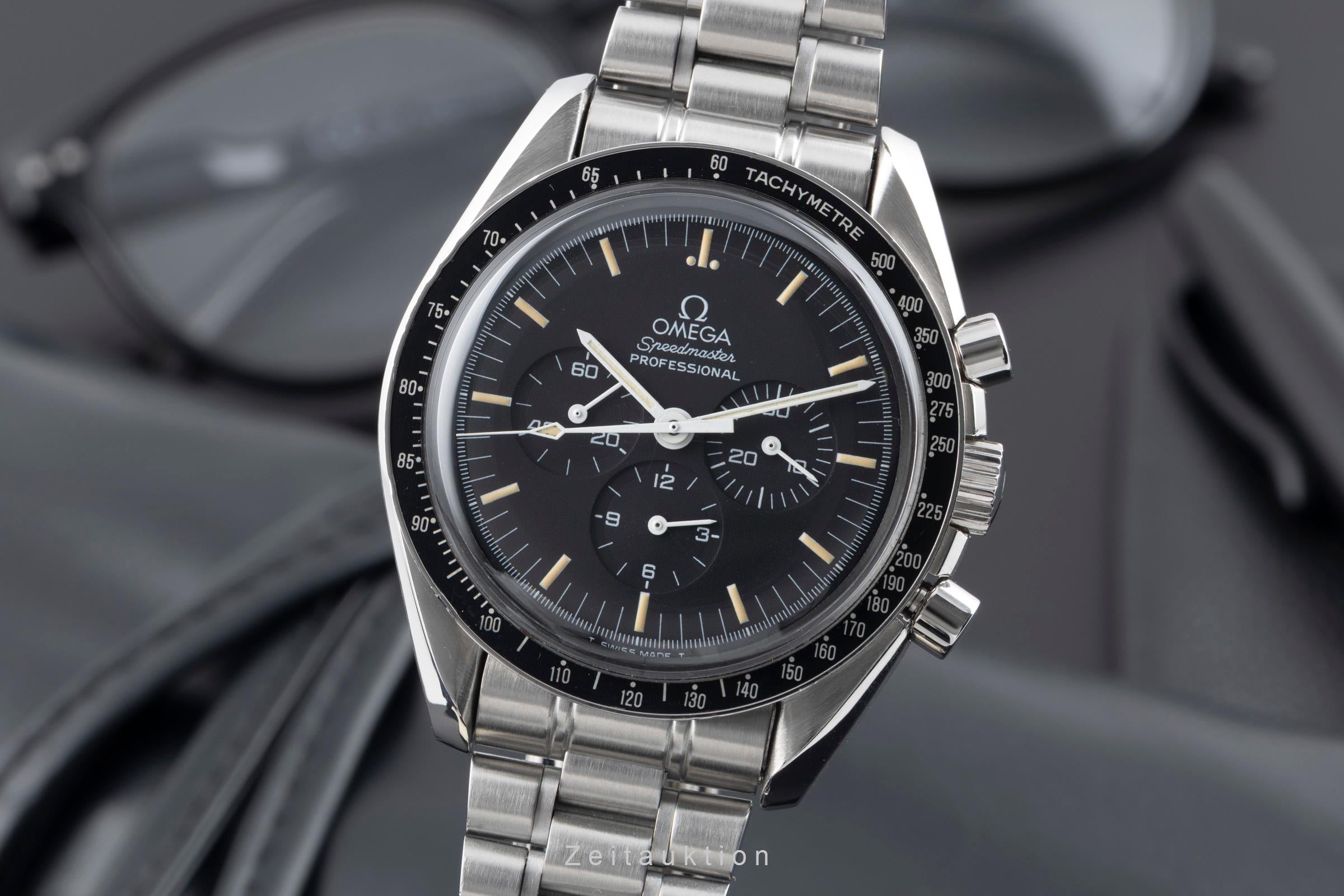 Omega Speedmaster Moonwatch chronograph steel manual winding men's watch 3590.50.00 LP: 7600EUR  [2601608]