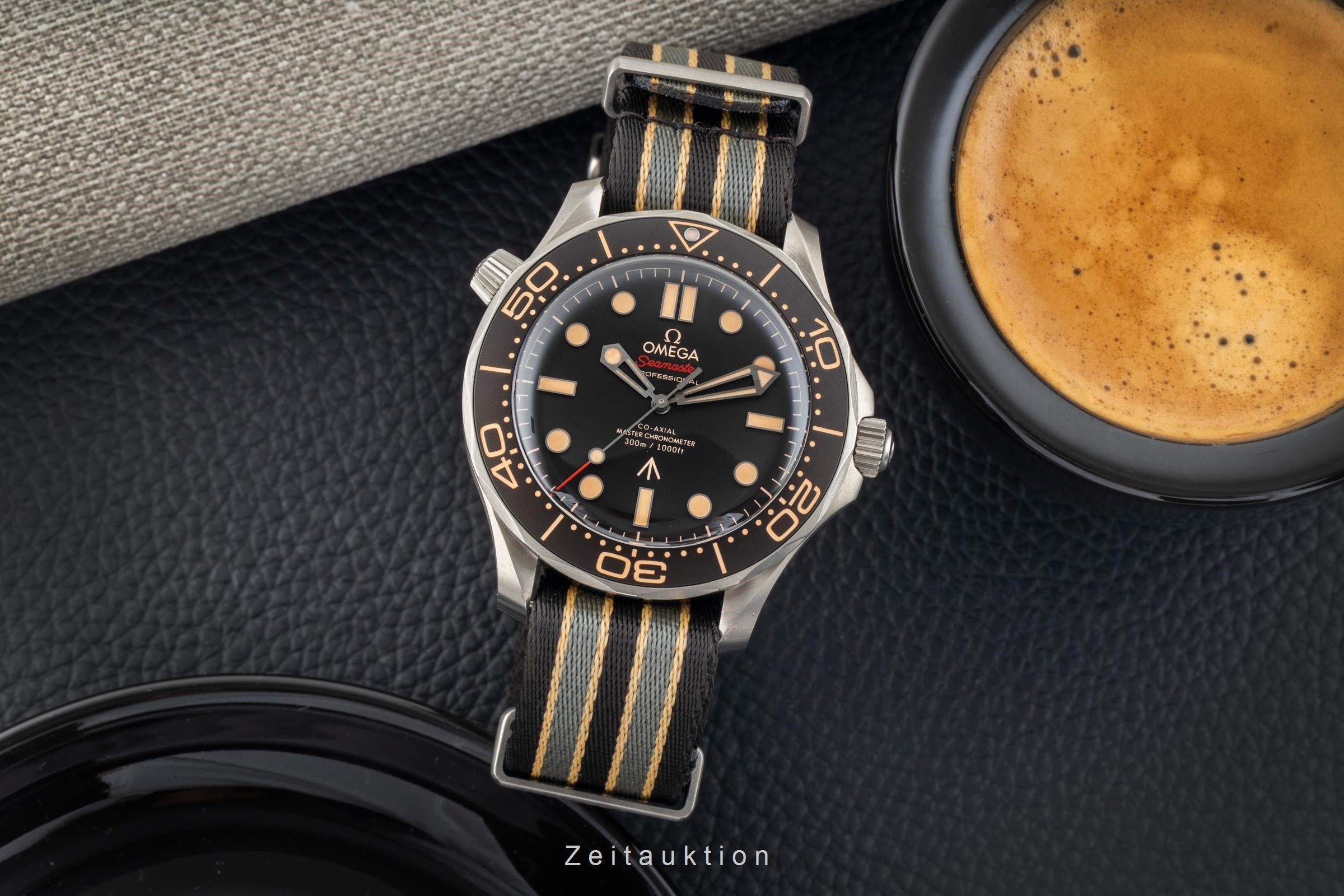 Omega Seamaster Diver 300M Co-Axial 007 Bond 210.92.42.20.01.001 B&P 2021 [2601636]