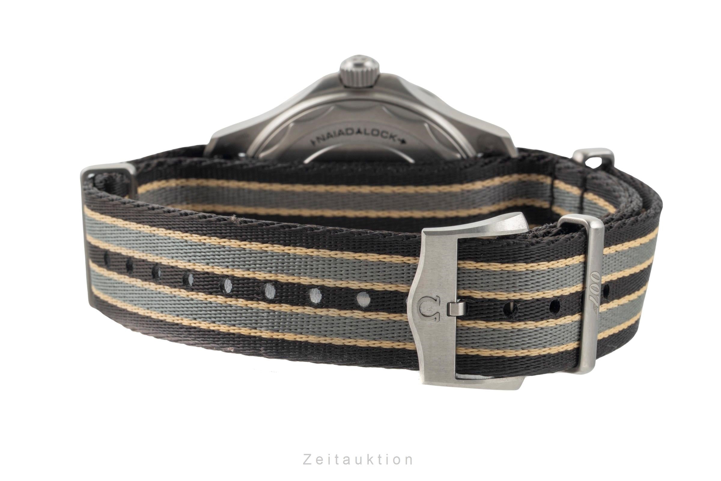 Omega Seamaster Diver 300M Co-Axial 007 Bond 210.92.42.20.01.001 B&P 2021 [2601636]