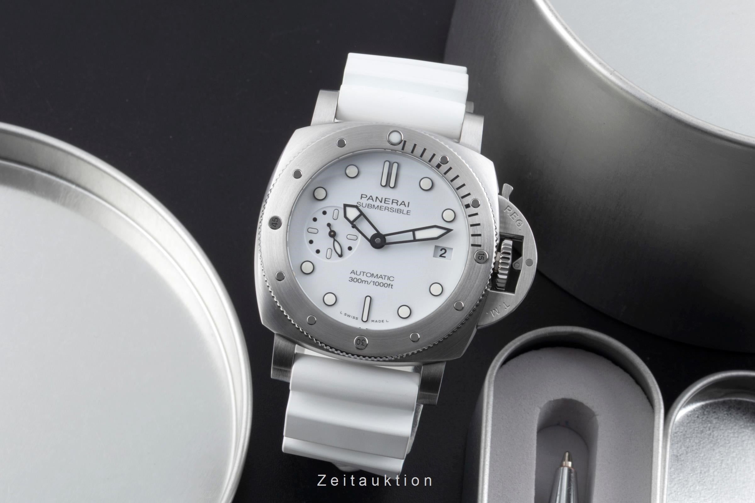 Panerai Submersible steel automatic men's watch PAM01223 LP: 9900EUR  [2601652]