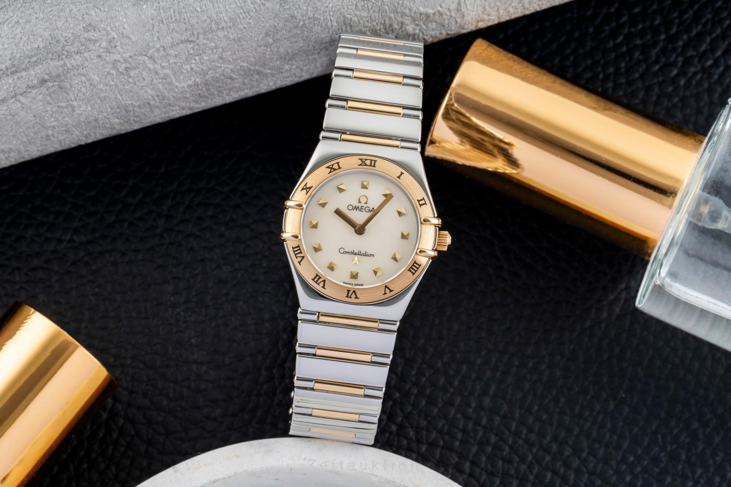 Omega Constellation Stahl / Gold Quarz MOP Dial Damen Ref. 1371.71.00 Klassiker [2601672]